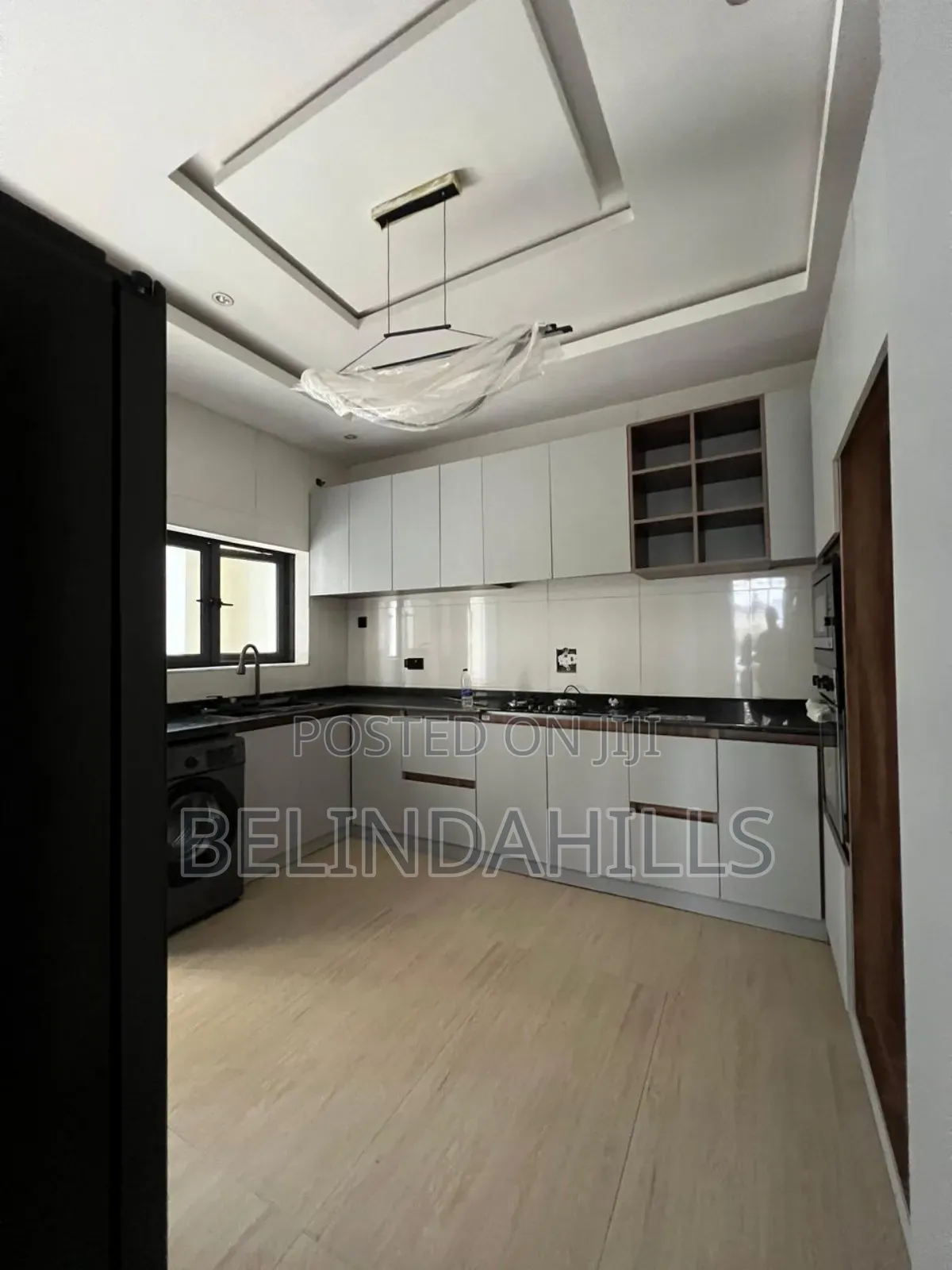 6bdrm Duplex in Apo Resettlement for sale