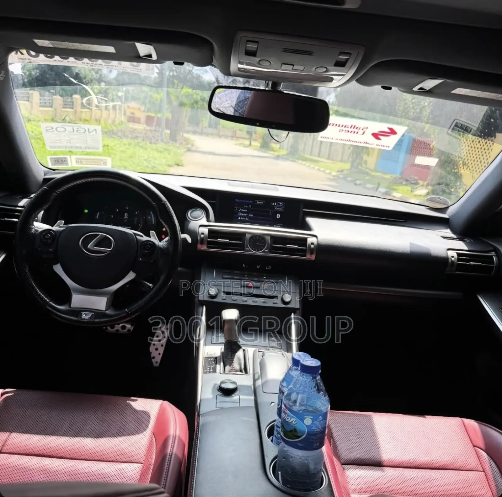 Lexus IS 300 AWD 2017 White