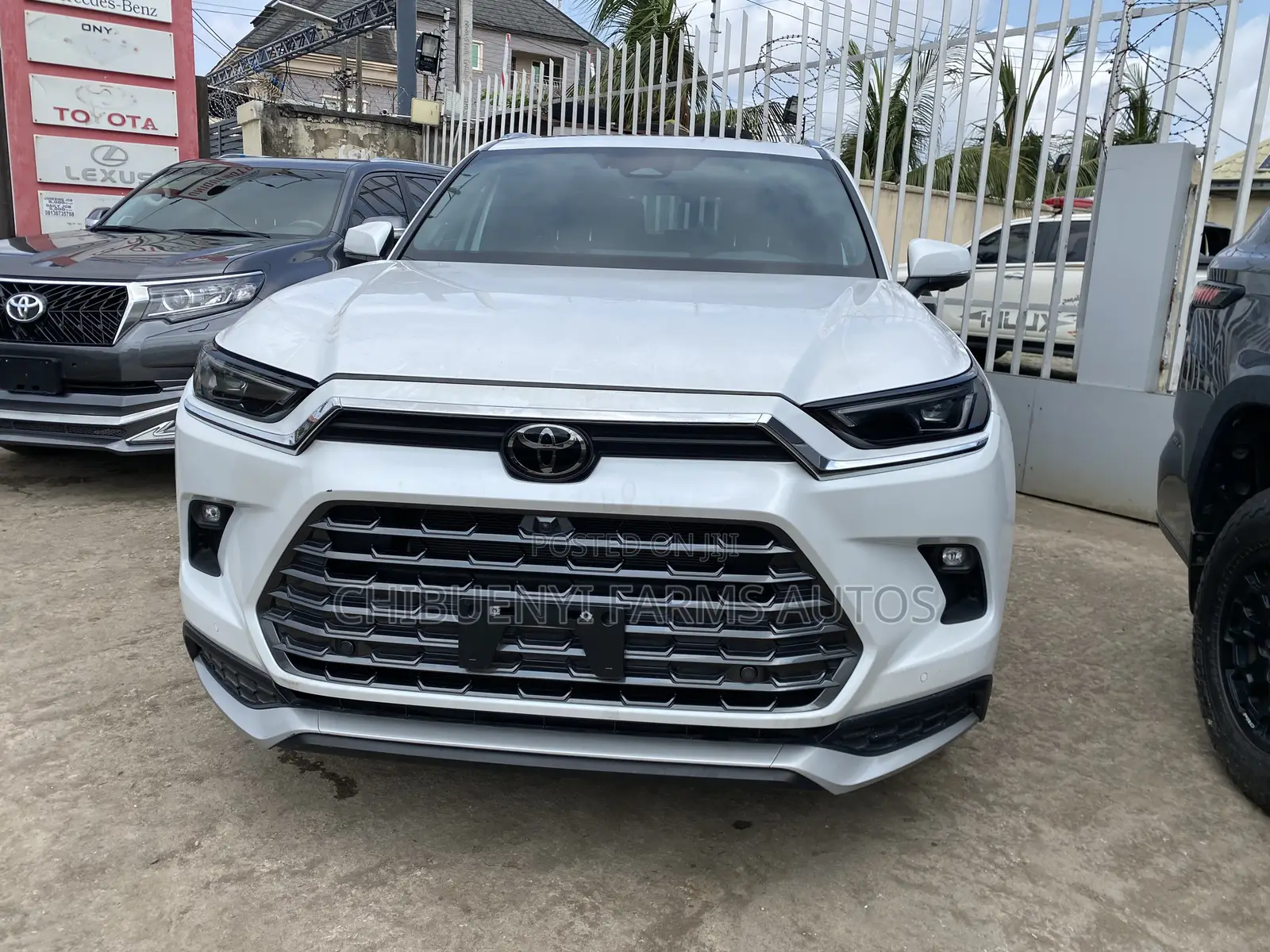 New Toyota Grand Highlander Hybrid 2024 White