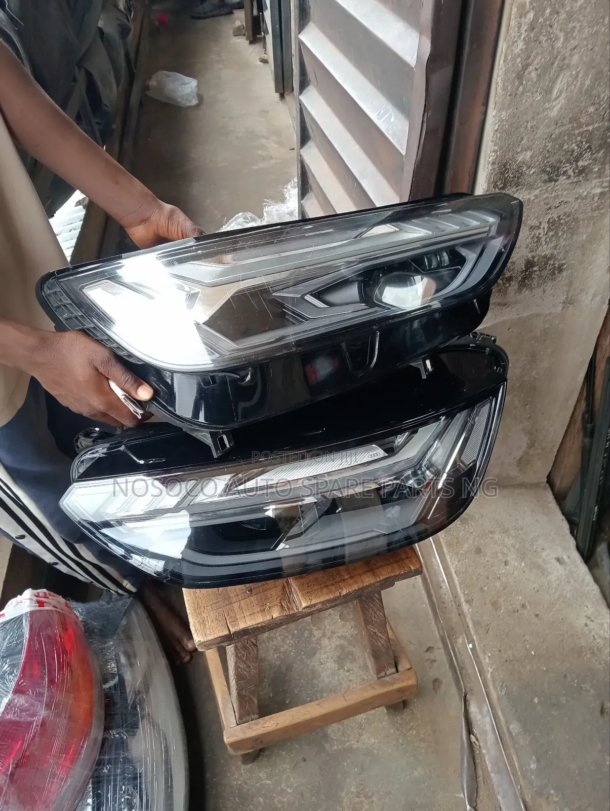 Audi Q5 Head Light 2024