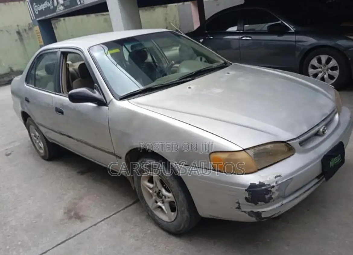 Toyota Corolla X 1.3 Automatic 2000 Silver
