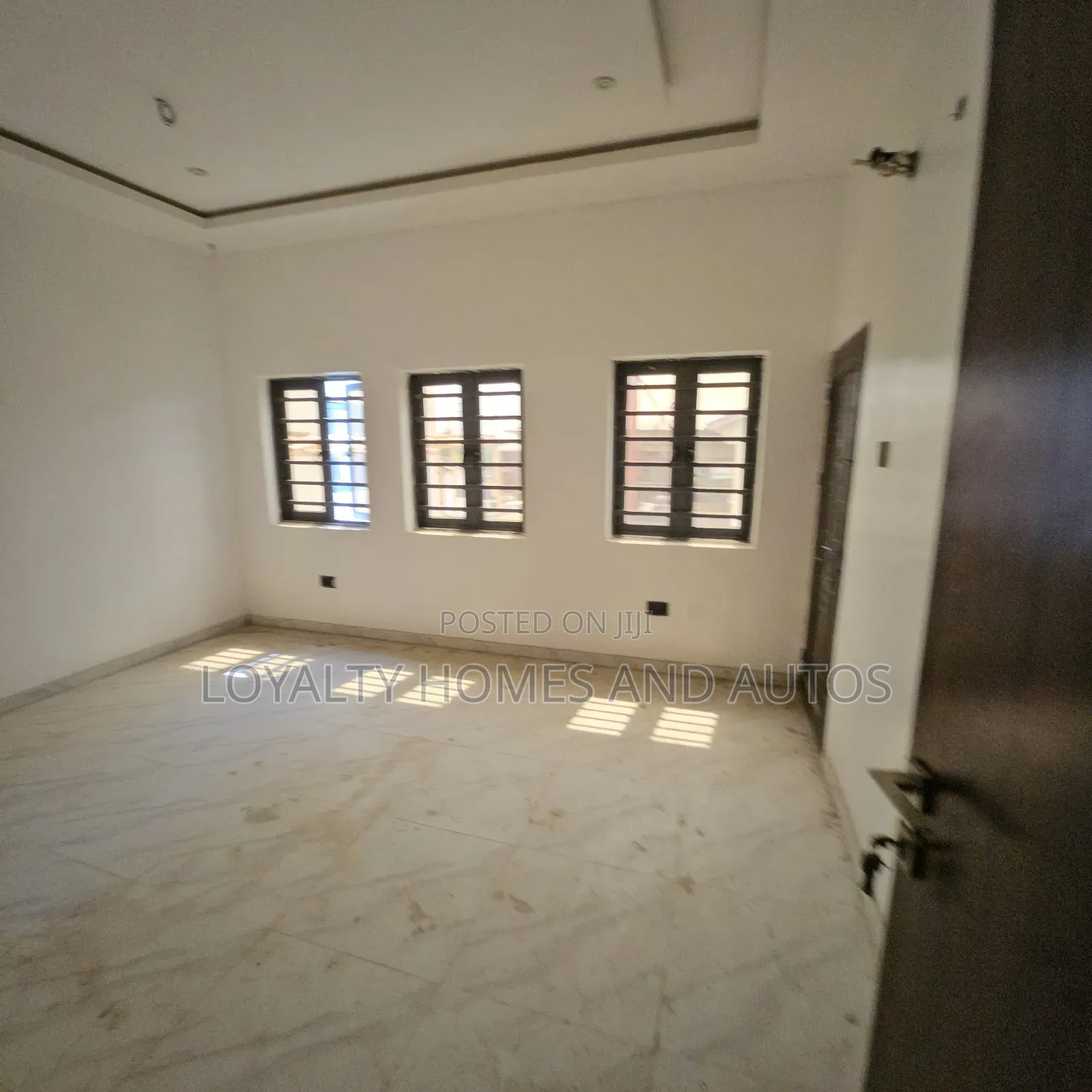 4bdrm Townhouse/Terrace in Gbagada for Sale