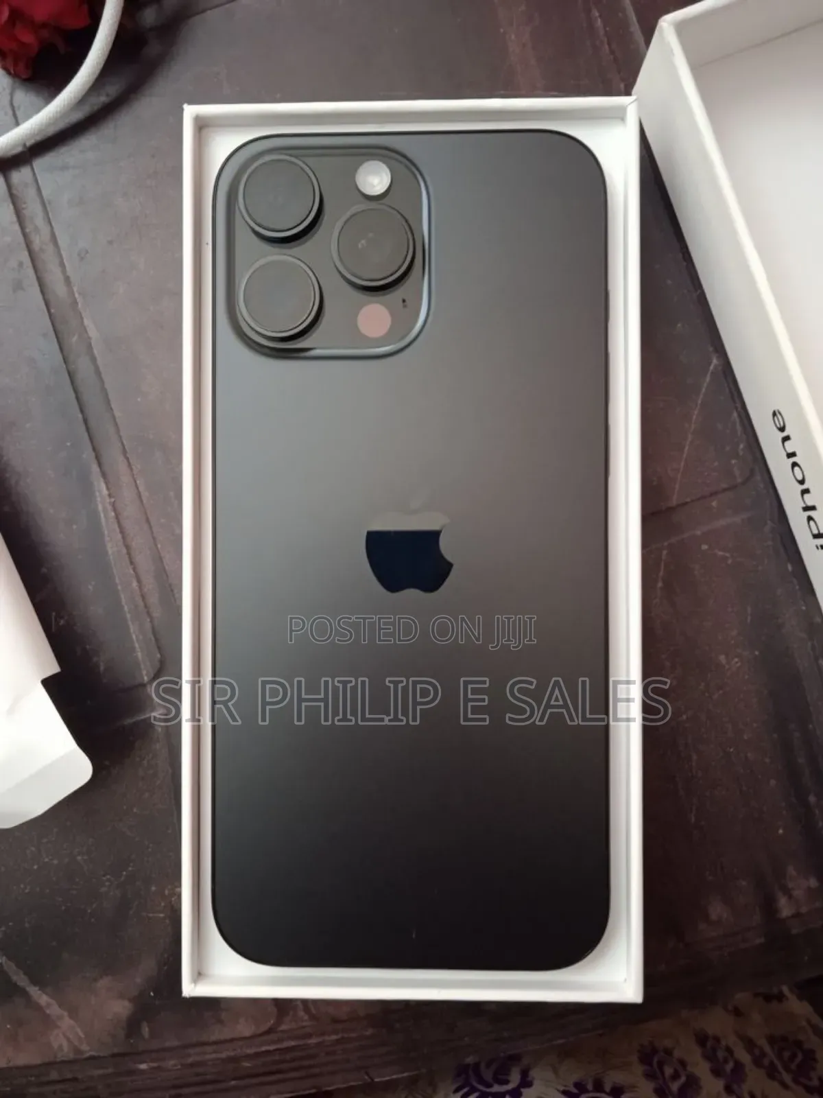 New Apple iPhone 16 Pro Max 256 GB Gray