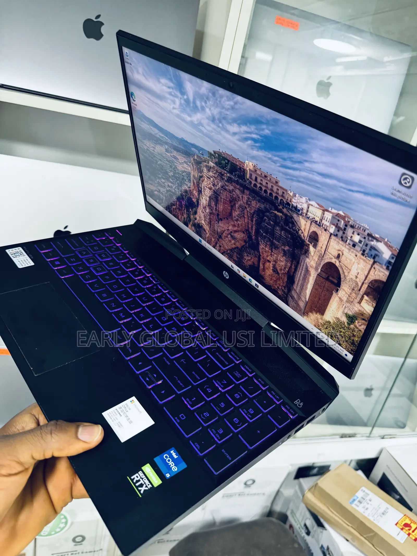 Laptop HP Pavilion Gaming Laptop 15-dk2xxx 16GB Intel Core i5 SSD 512GB