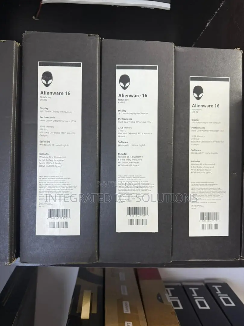 New Laptop Dell Alienware X16 R2 32GB Intel Core Ultra 9 SSD 2T