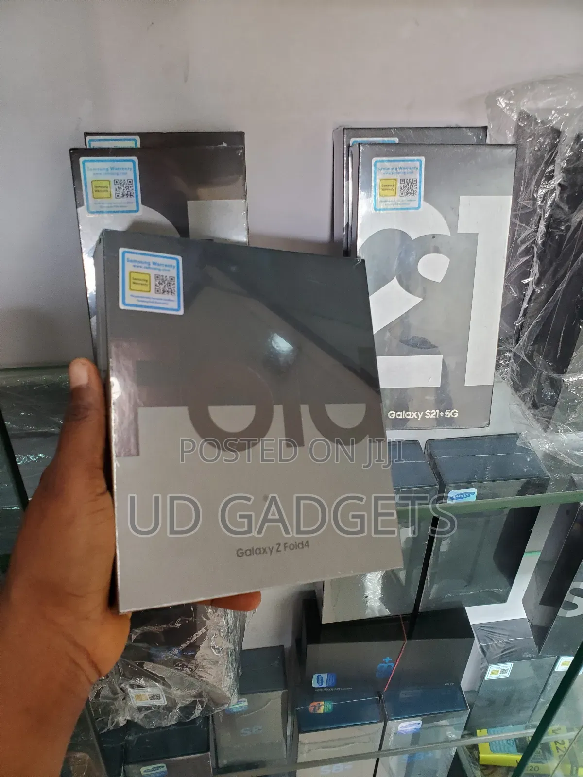 New Samsung Galaxy Z Fold4 512 GB Black