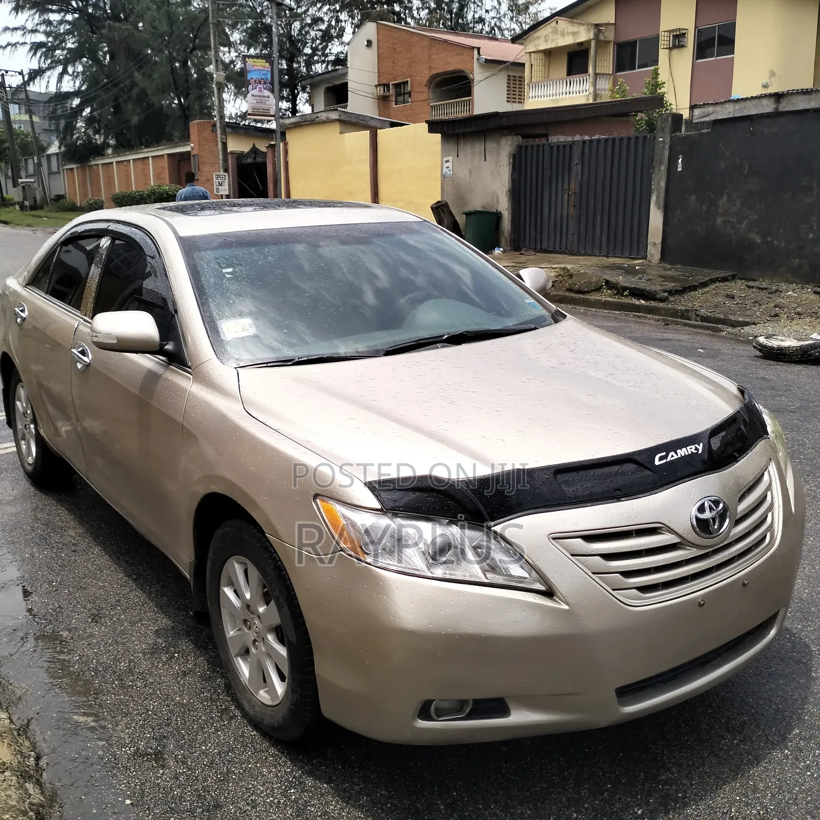 Toyota Camry 2.4 XLE 2008 Gold
