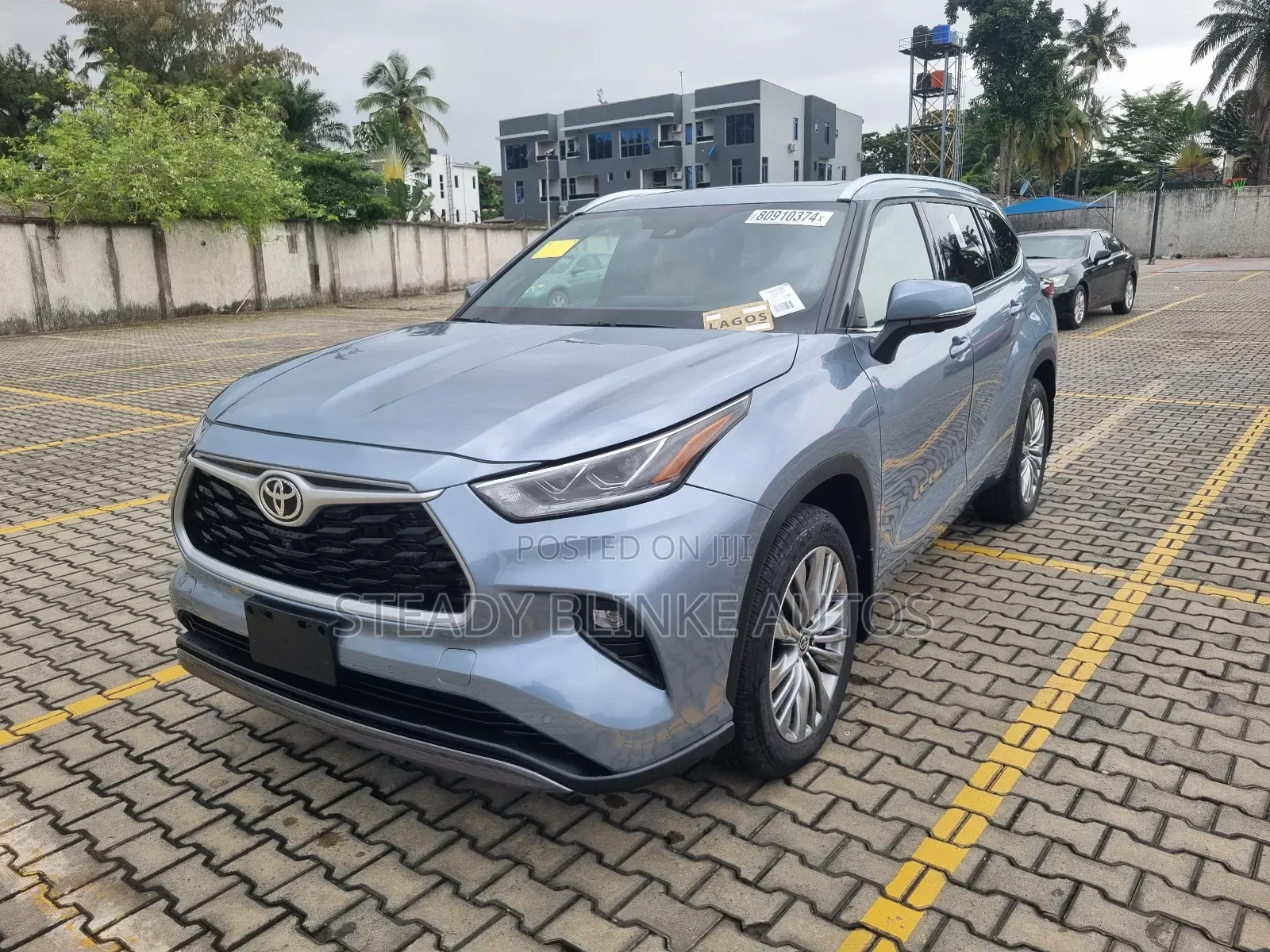 Toyota Highlander Platinum AWD 2024 Blue