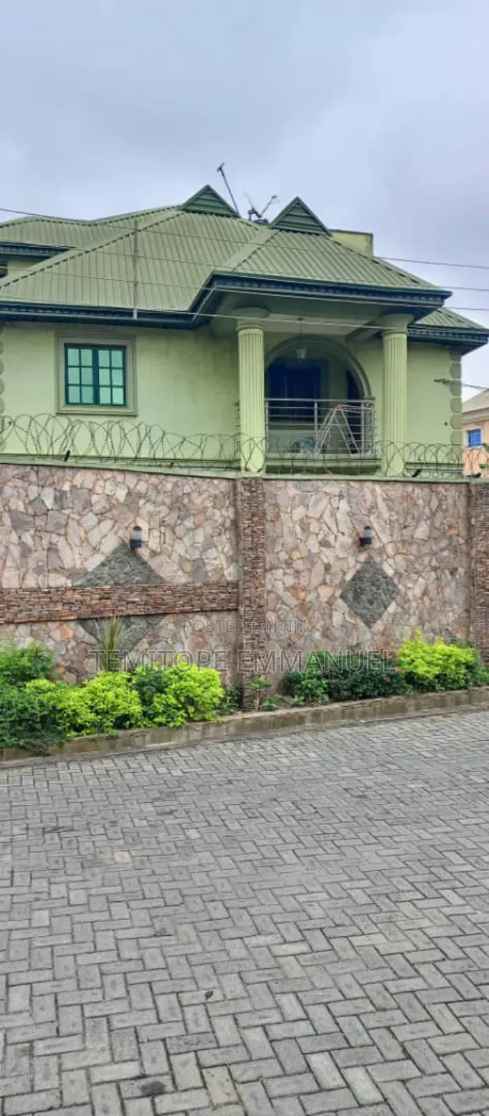 Furnished 10bdrm House in Gated Estate Mongoro, Mangoro for sale