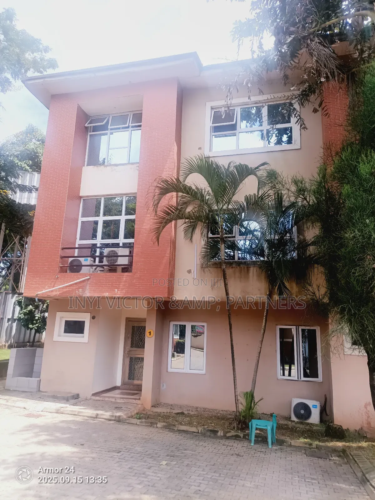 4bdrm Townhouse/Terrace in Exquisite Terraces, Maitama for sale
