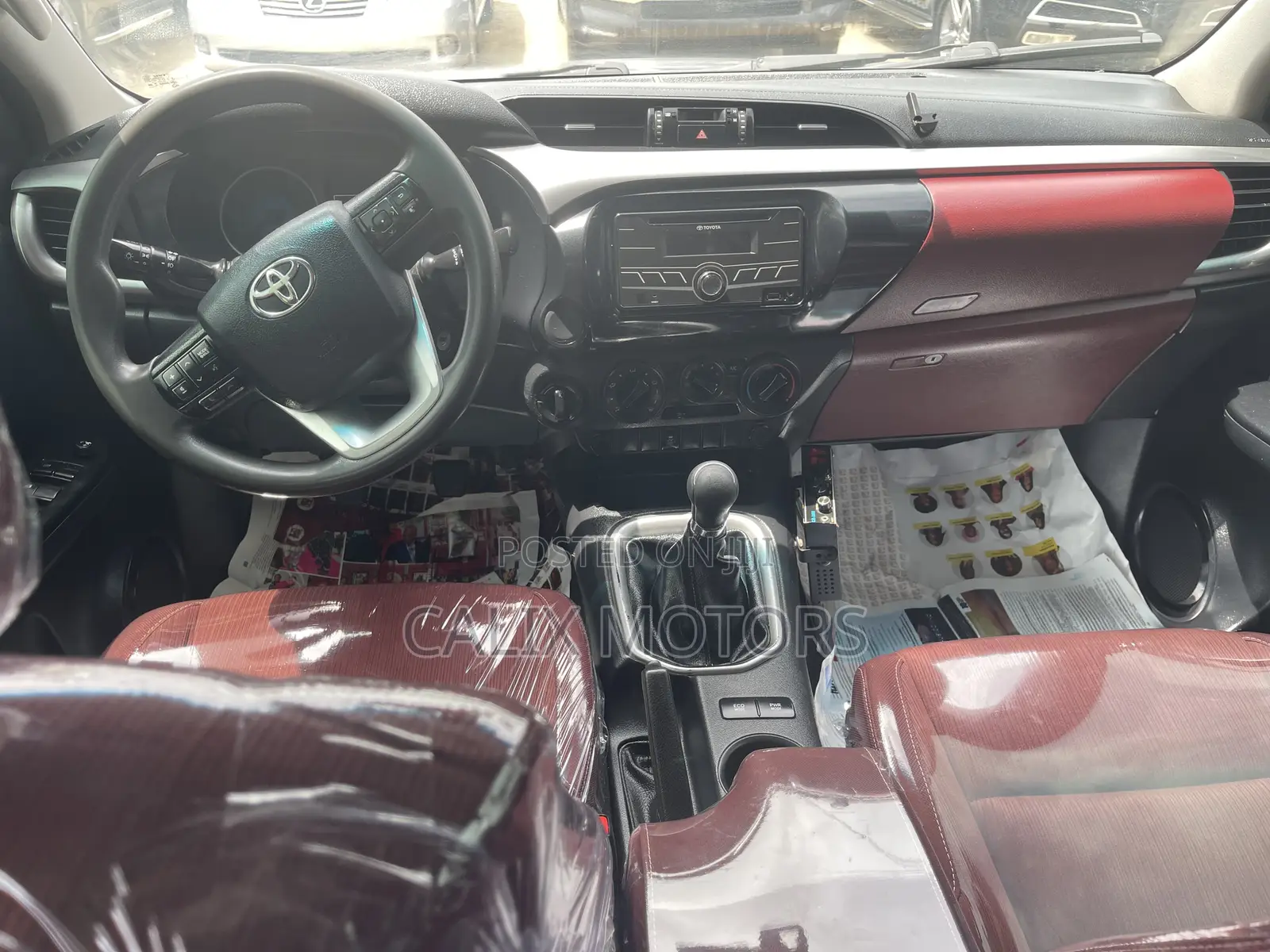 Toyota Hilux 2021 Gray