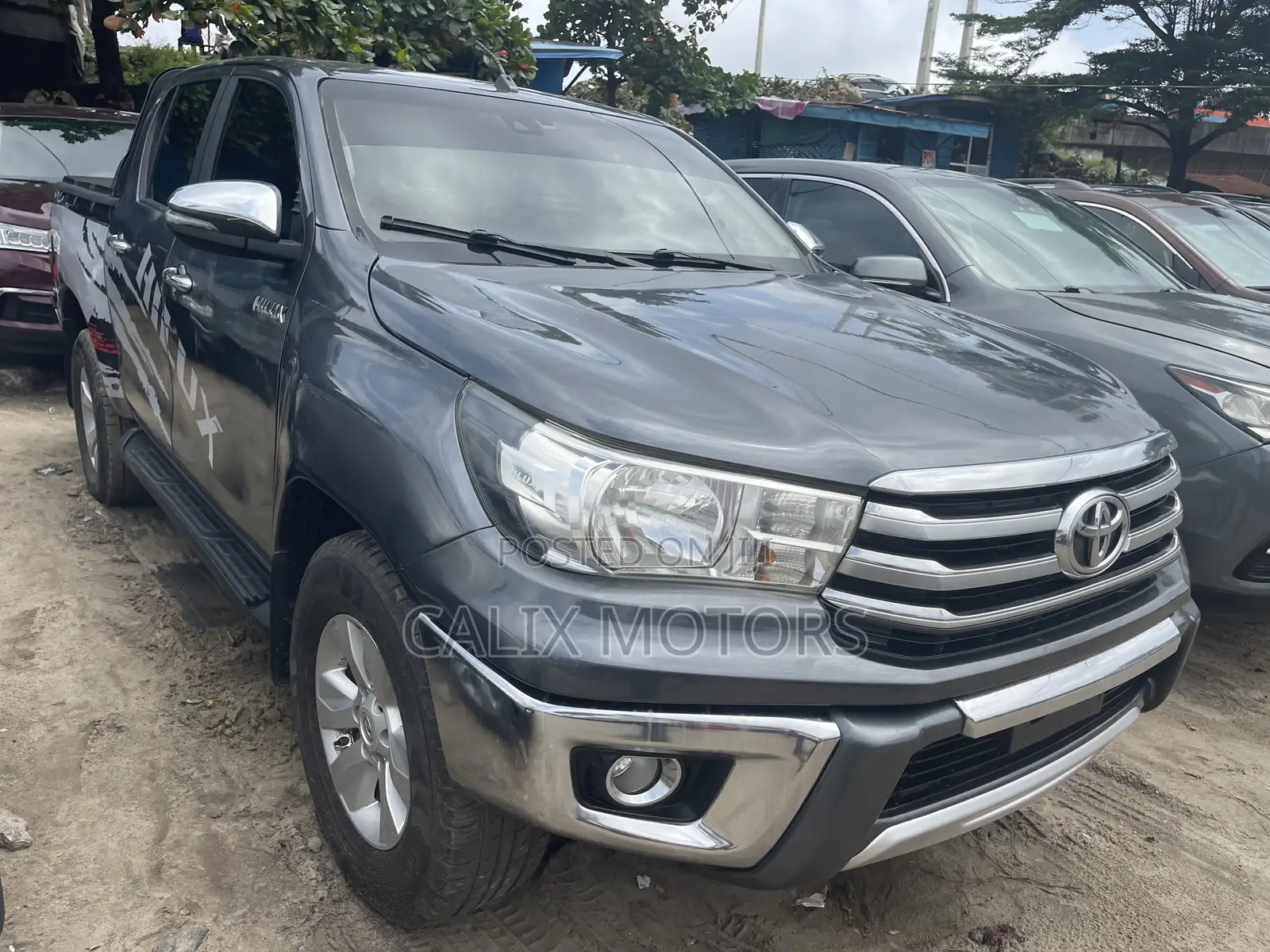 Toyota Hilux 2021 Gray