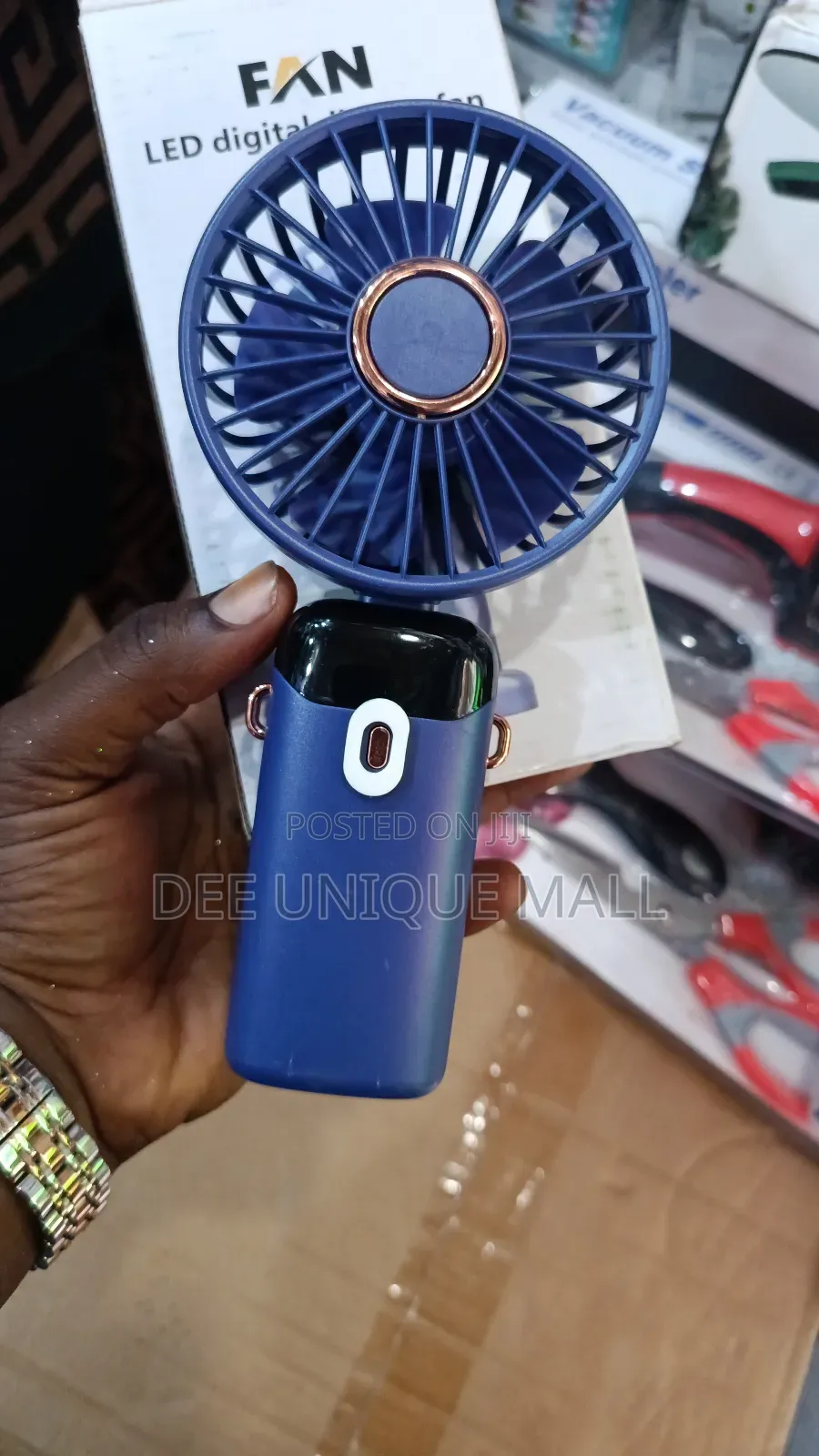 Mini Rechargeable Fan With Strong Wind Power And Phone Stand