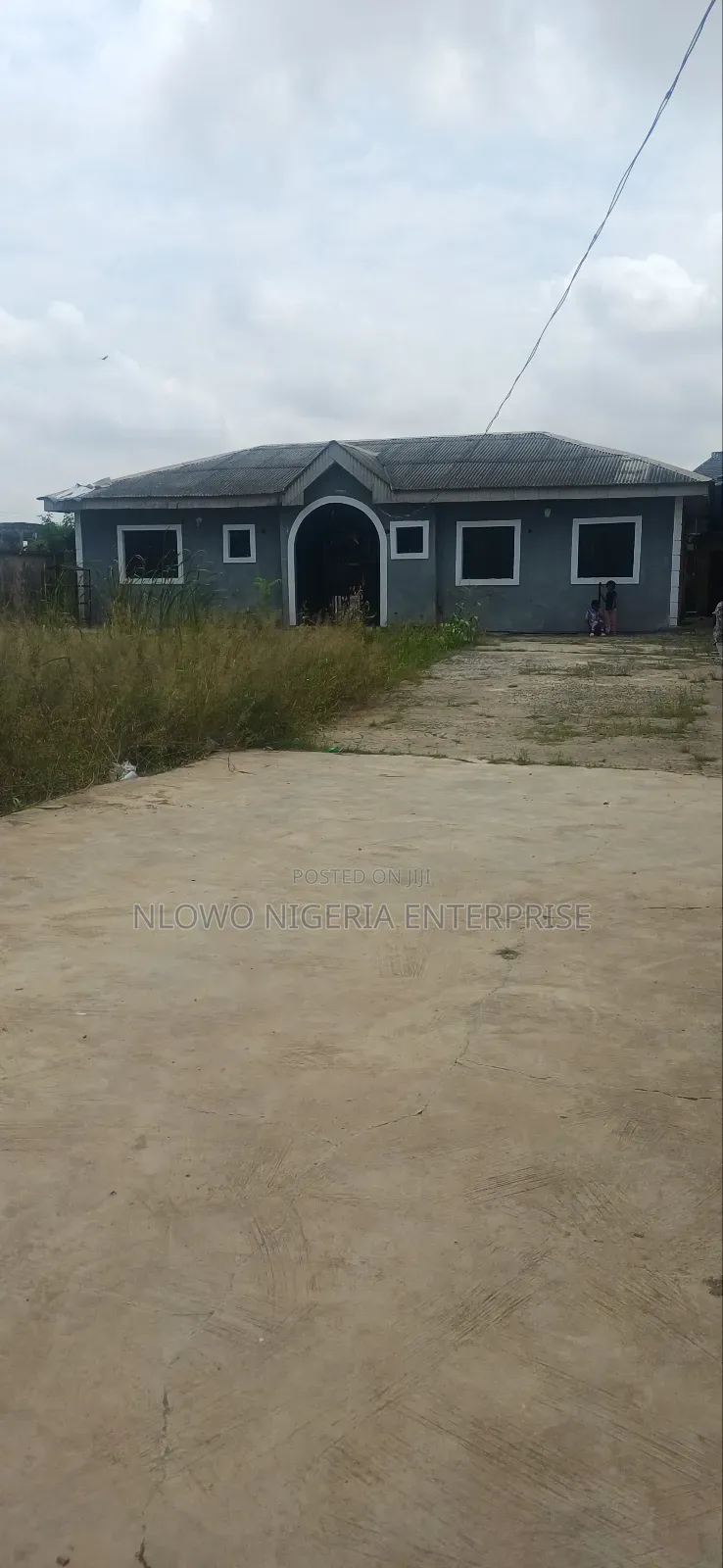 3bdrm Bungalow in Bako Estate, Weigh, Kosofe / Kosofe for sale