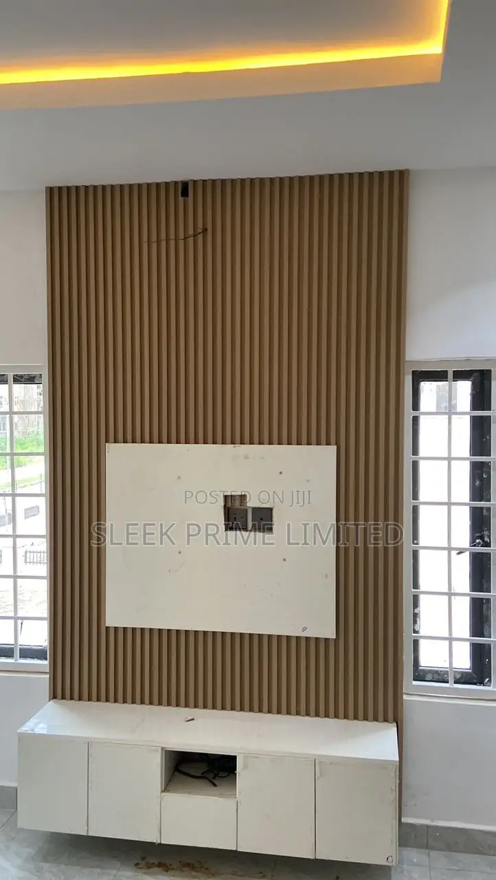 Furnished 4bdrm Duplex in FHA for sale