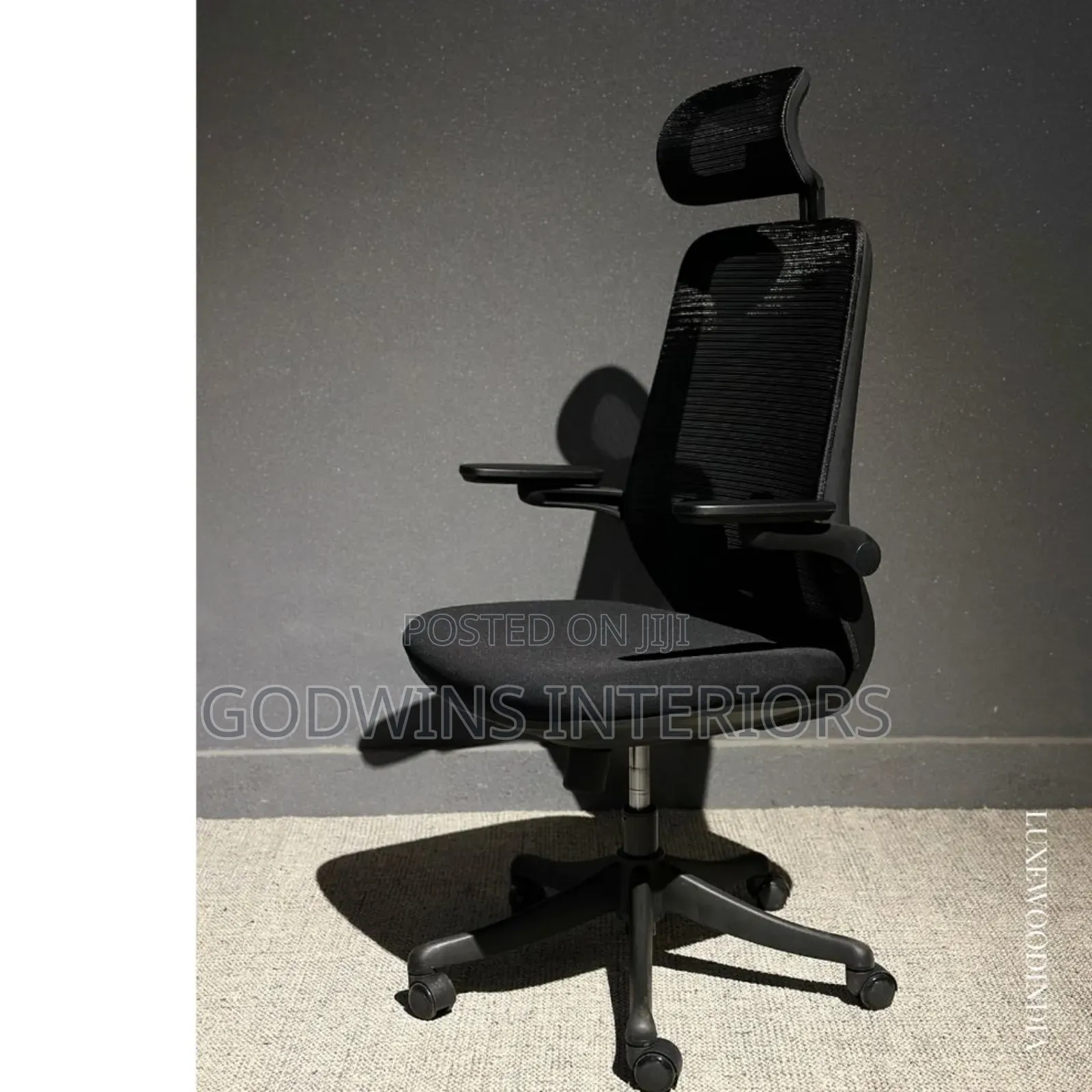 Executive High Back Ergonomic Swivel Chair With Head Rest