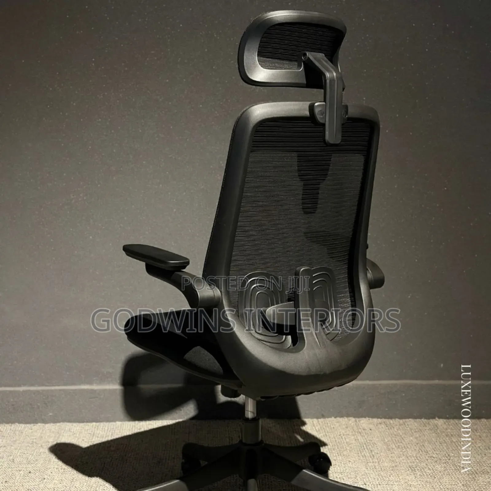 Executive High Back Ergonomic Swivel Chair With Head Rest