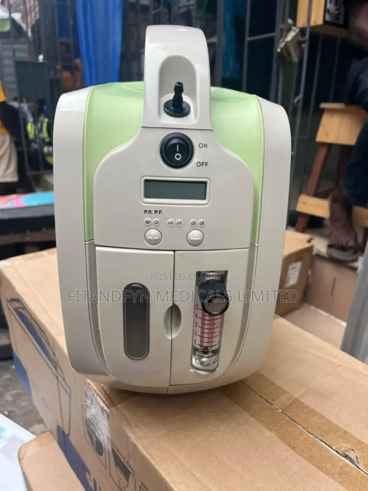 Oxygen Concentrator Portable With Battery Back Up