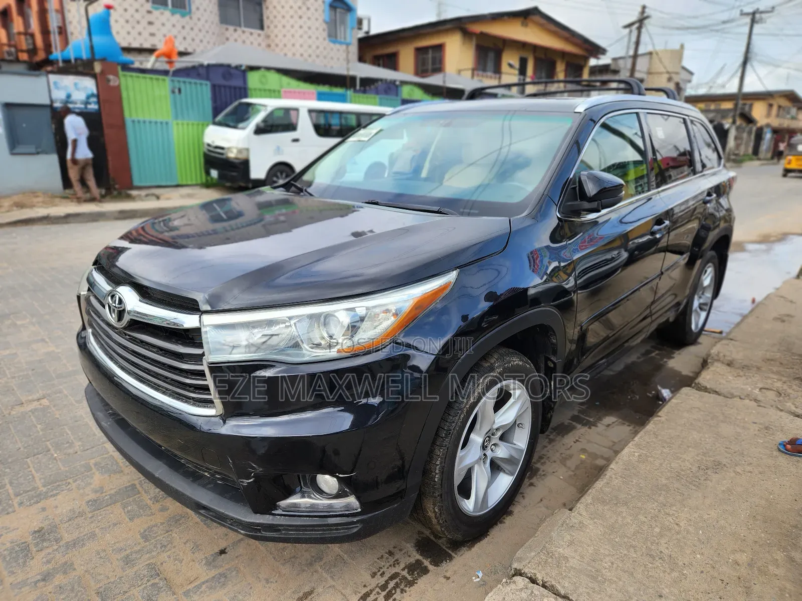 Toyota Highlander XLE V6 4x4 (3.5L 6cyl 6A) 2016 Black