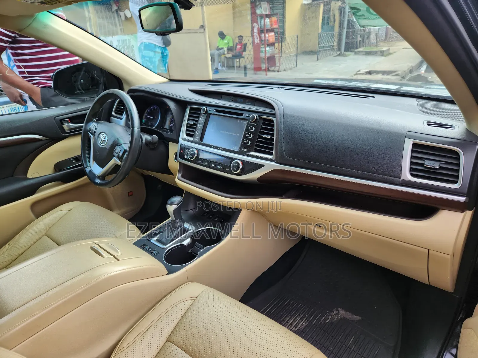Toyota Highlander XLE V6 4x4 (3.5L 6cyl 6A) 2016 Black