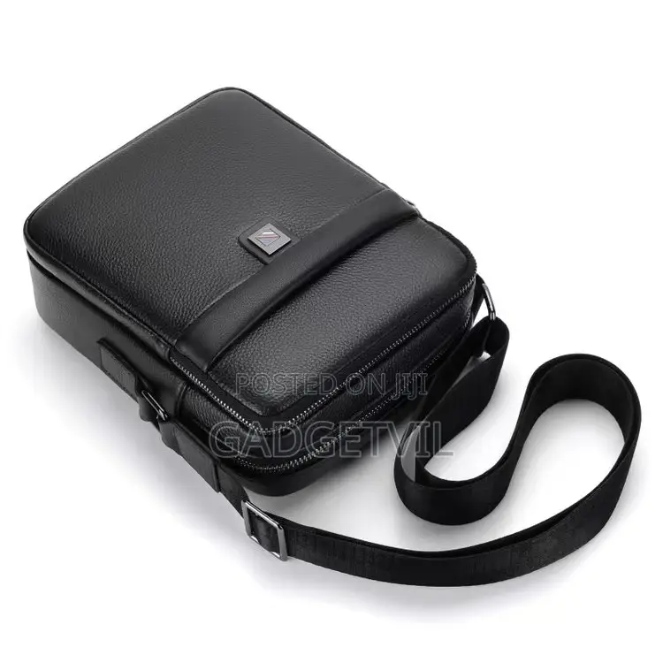 Men's Stylish Handsome Shoulder Crossbody Lightweight Commuting Bag