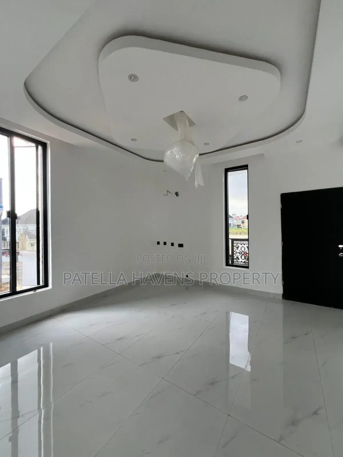 6bdrm Duplex in Apo Resettlement for sale