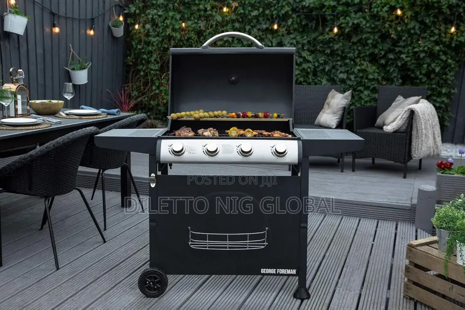 George Foreman 4 Burner Gas BBQ Grill With Automatic Ignition