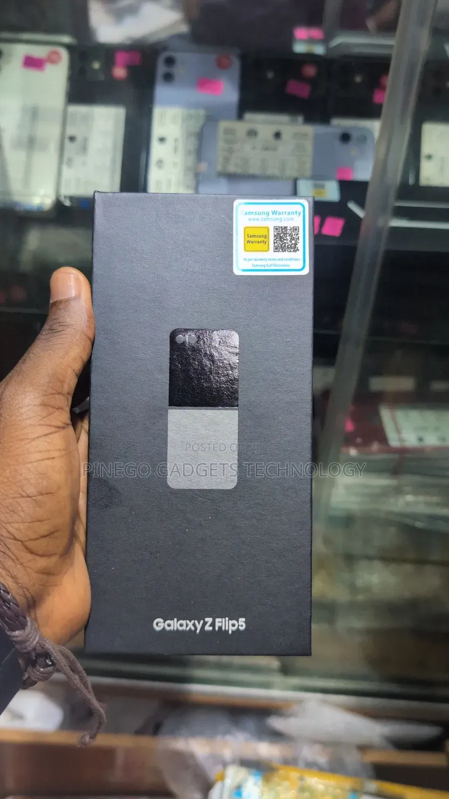 New Samsung Galaxy Z Flip 5 256 GB