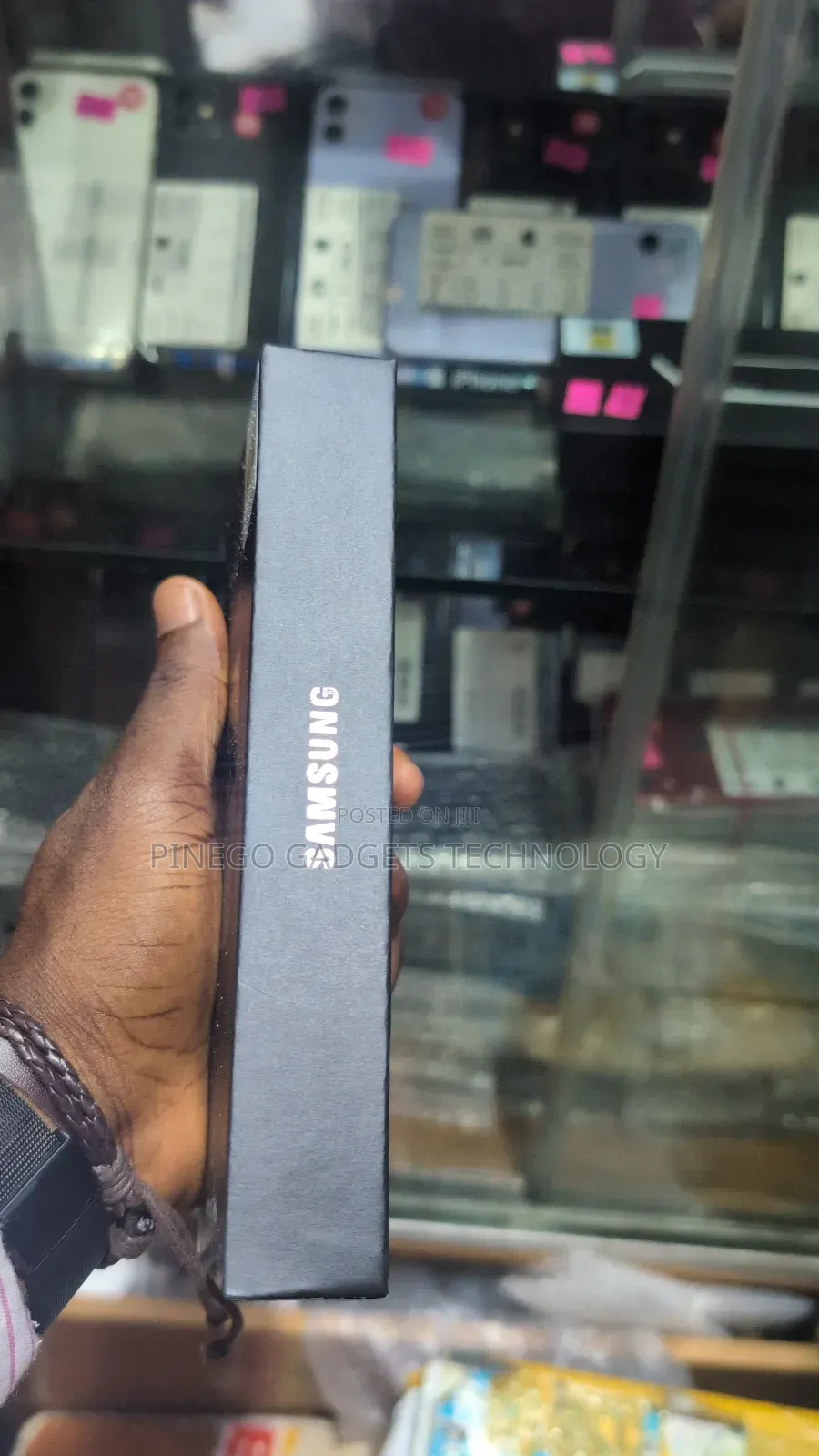 New Samsung Galaxy Z Flip 5 256 GB