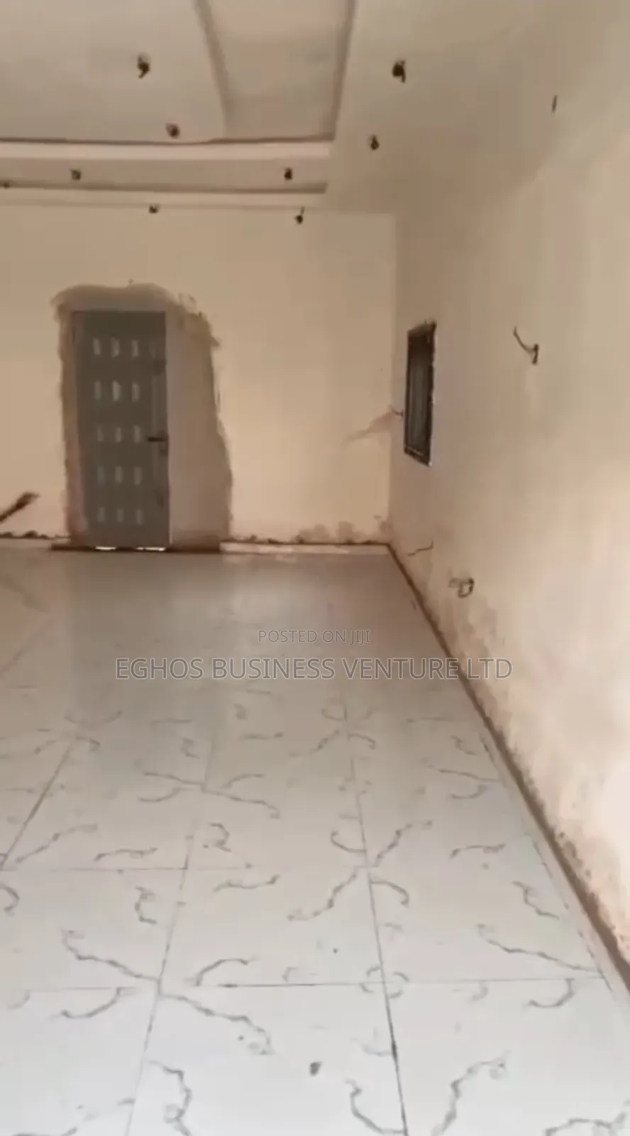 Well Maintained Spacious Shop With Personal Toilet for Sale