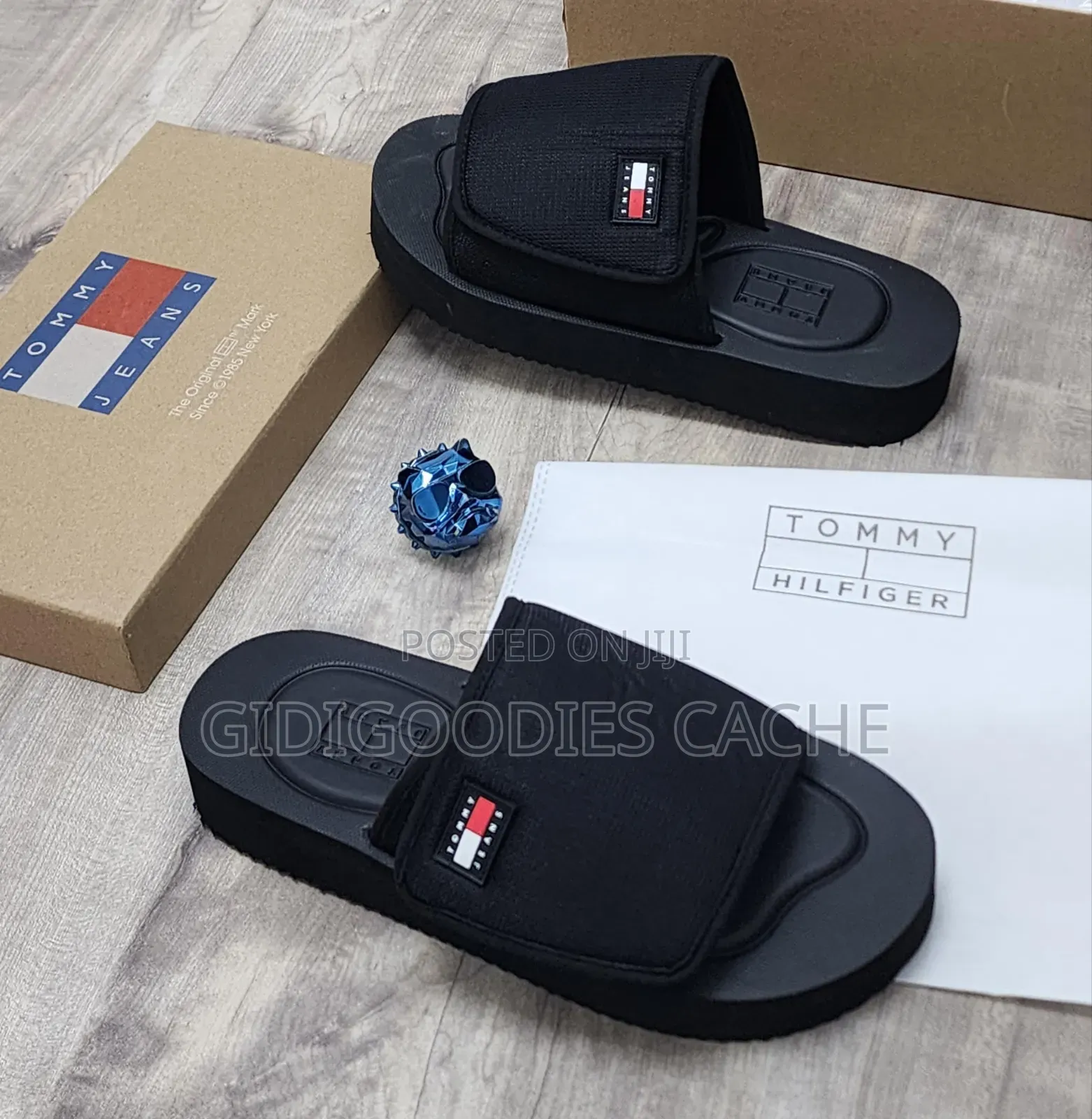 Tommy Hilfiger Men's Slides