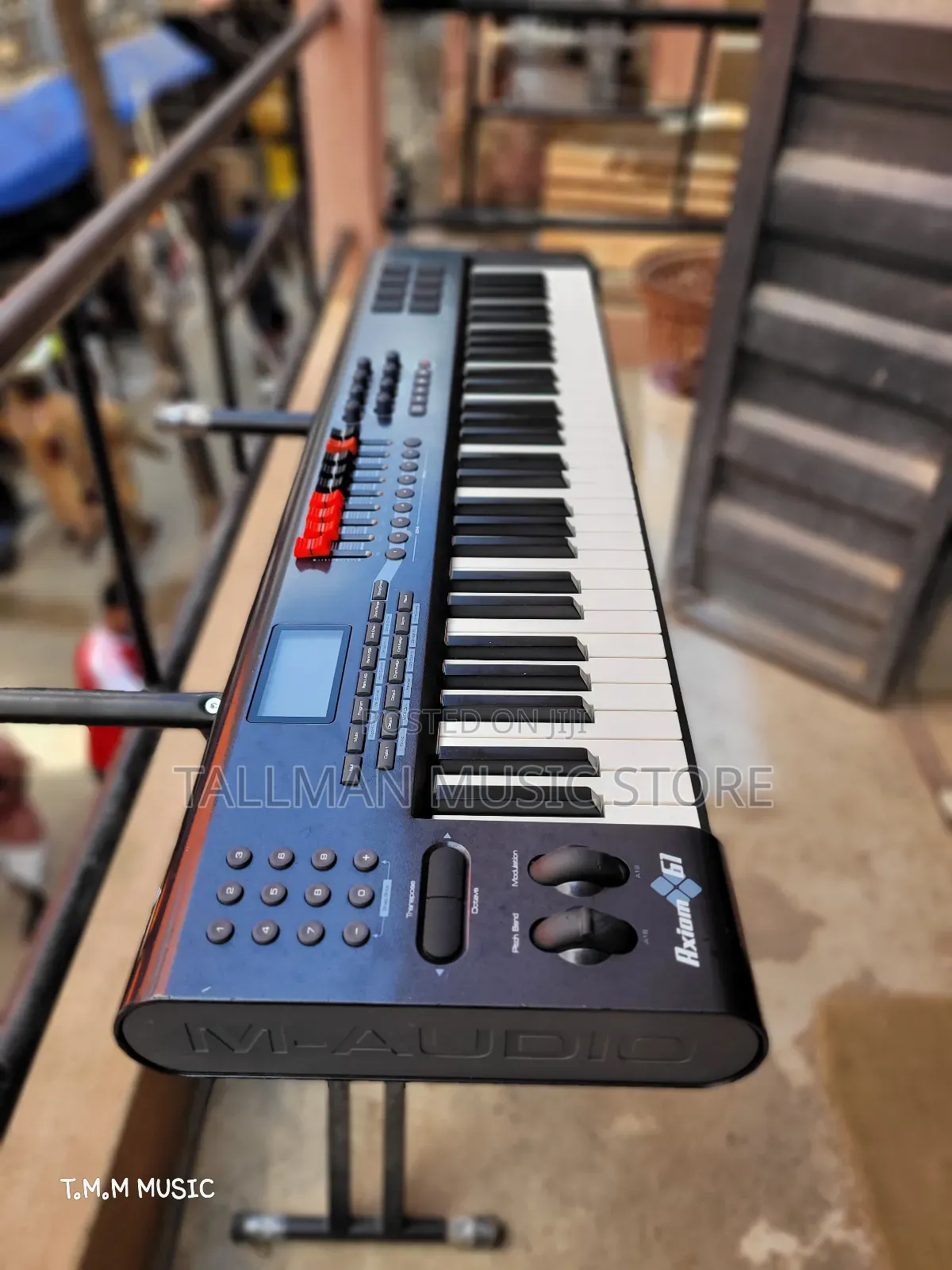 Maudio Axiom61