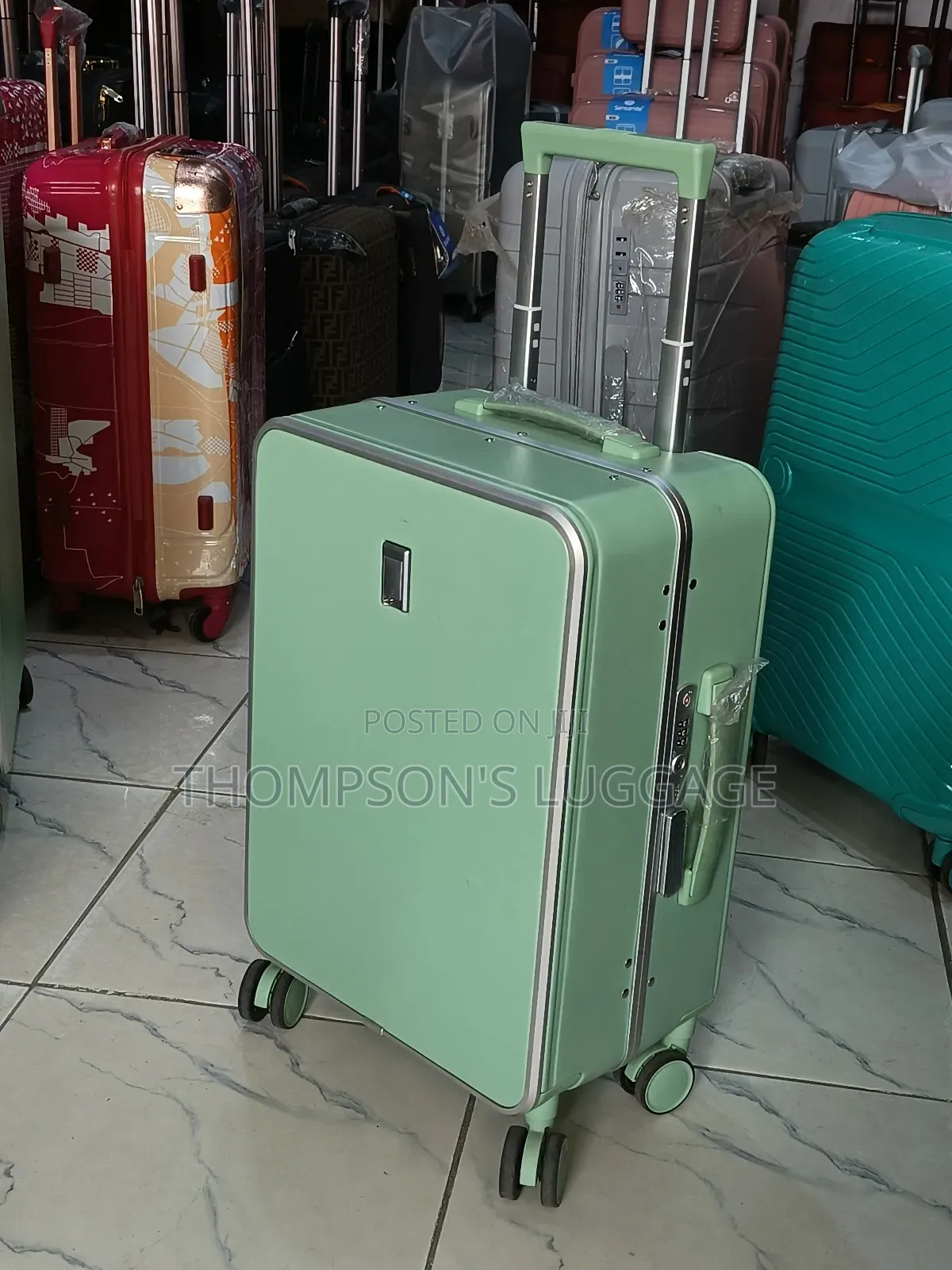 Smart Hand Luggage