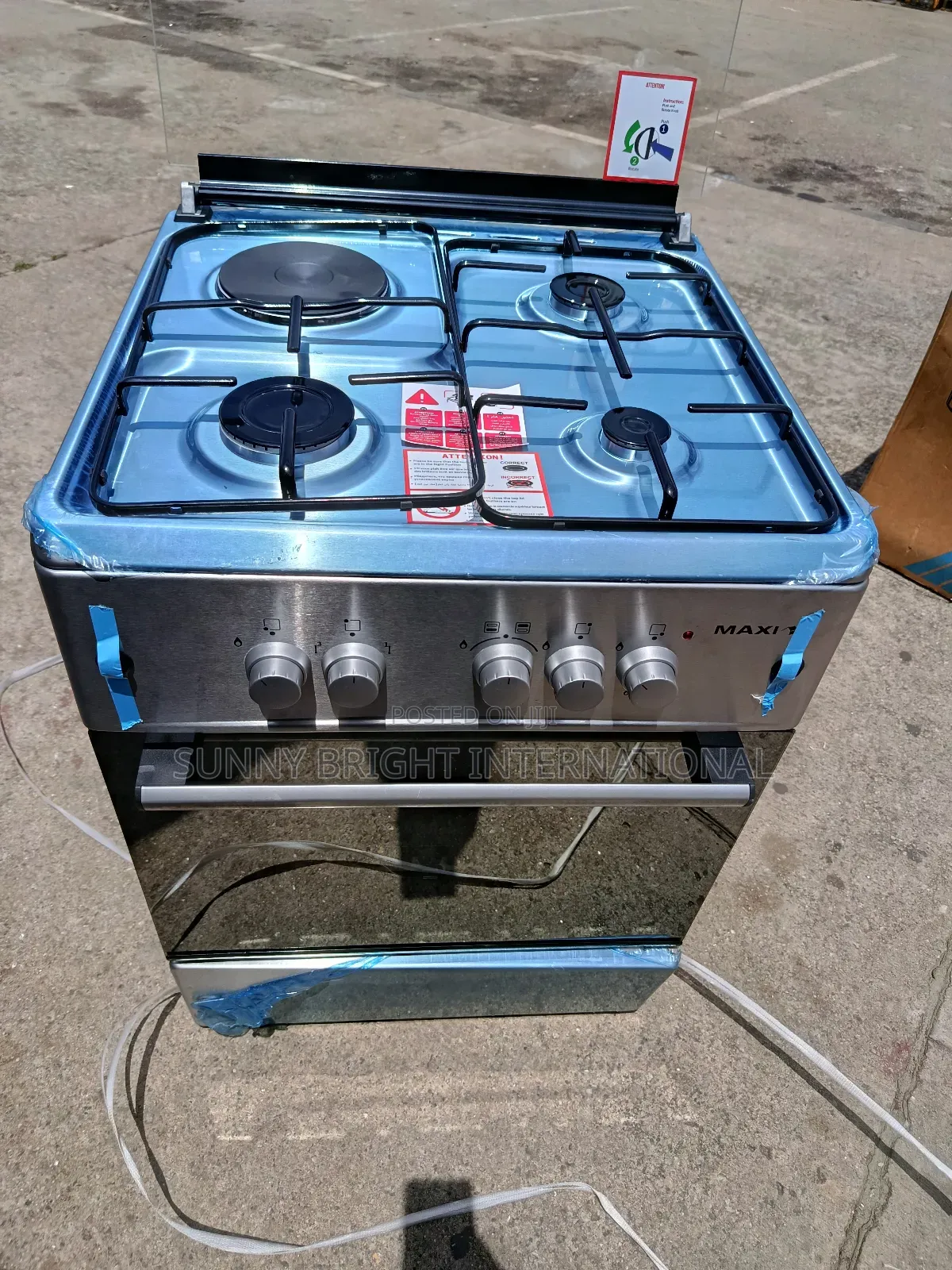 Maxi Gas Cooker 60by60 3+1