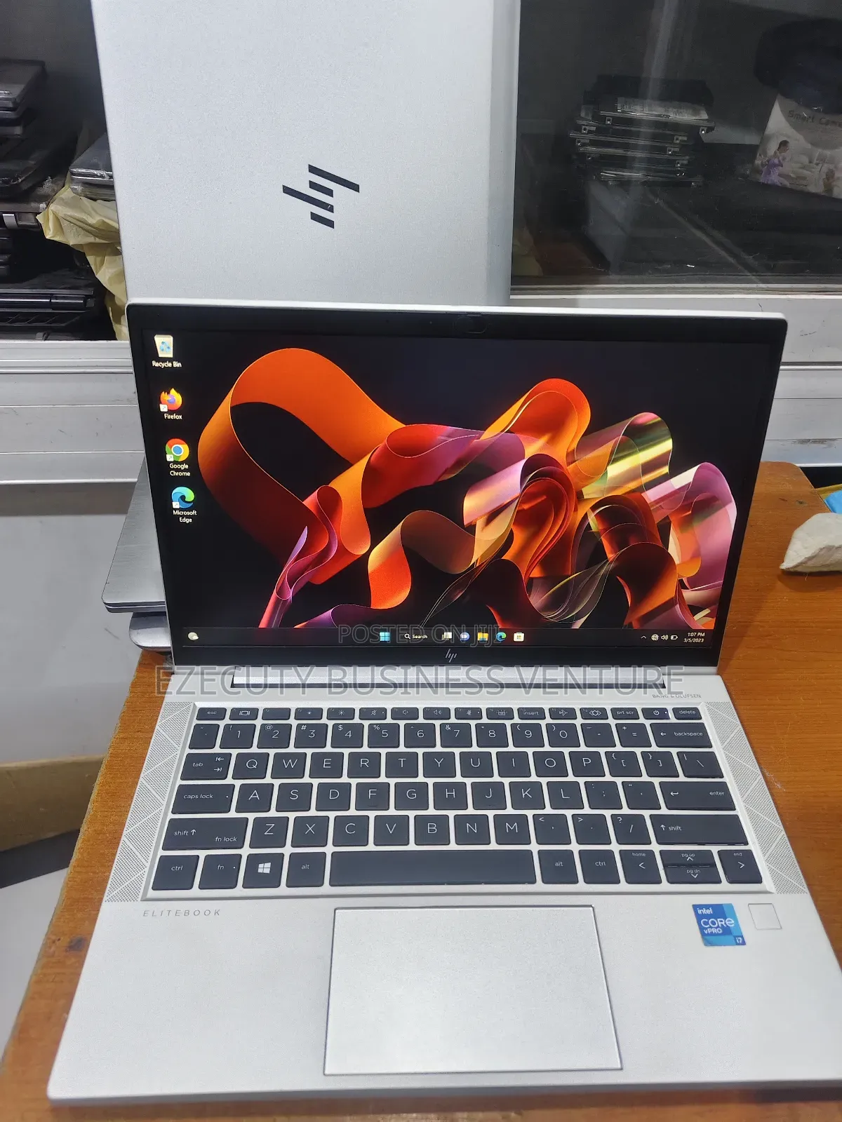 Laptop HP EliteBook 830 G8 16GB Intel Core I7 SSD 256GB