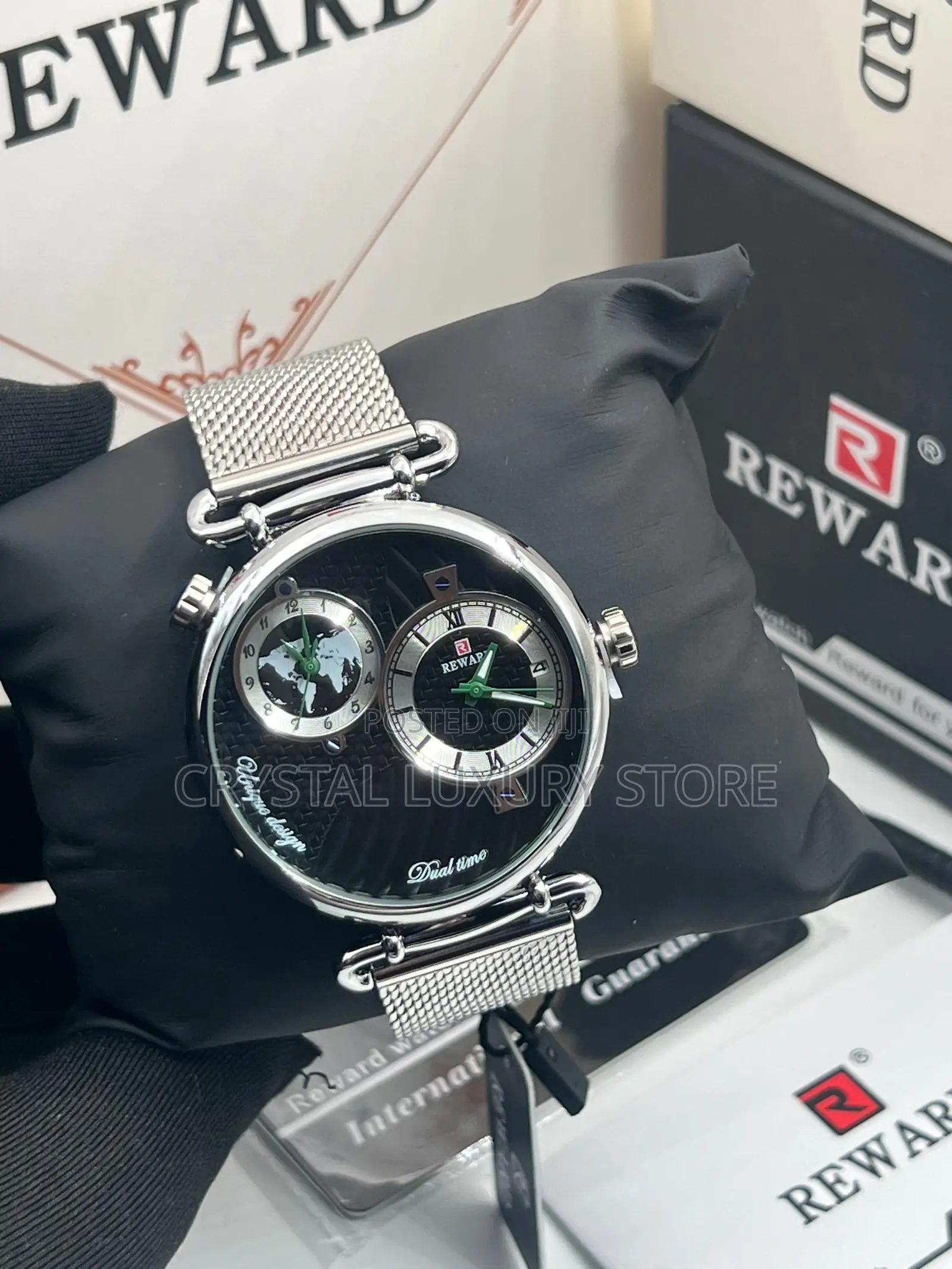 Reward Quality Men Chain Strap Wristwatch
