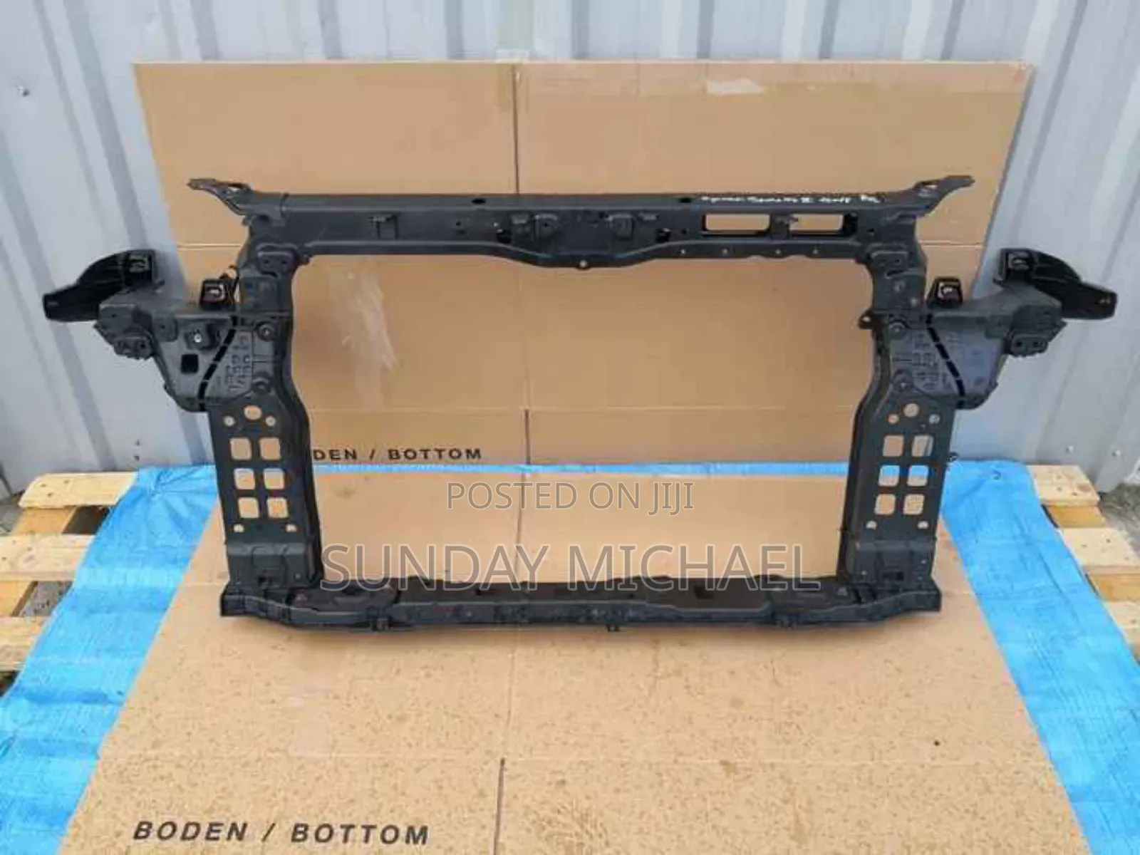 Radiator Support ( Front Cut ) Hyundai Santa Fe 2012 Up