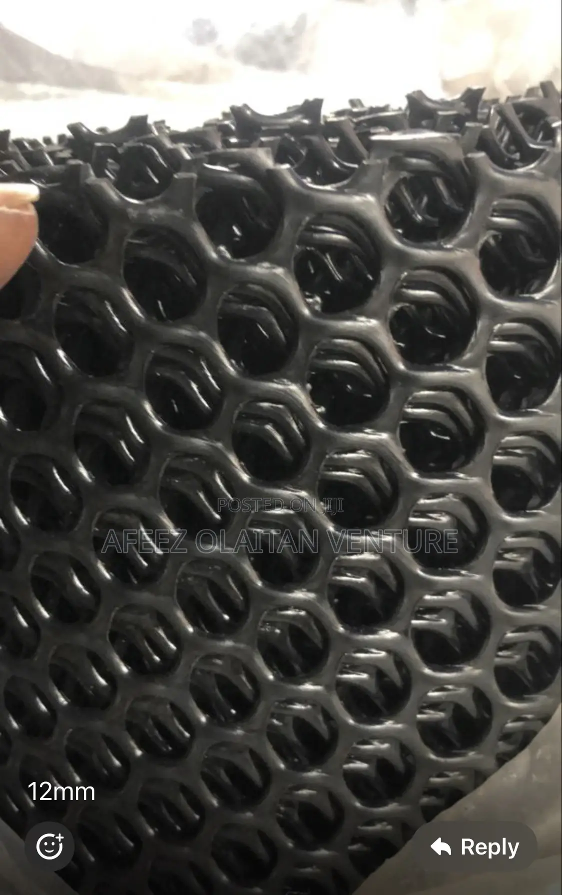 Plastic Mesh 10mm.Width 1.5m,The Length 30me and Weight 20kg