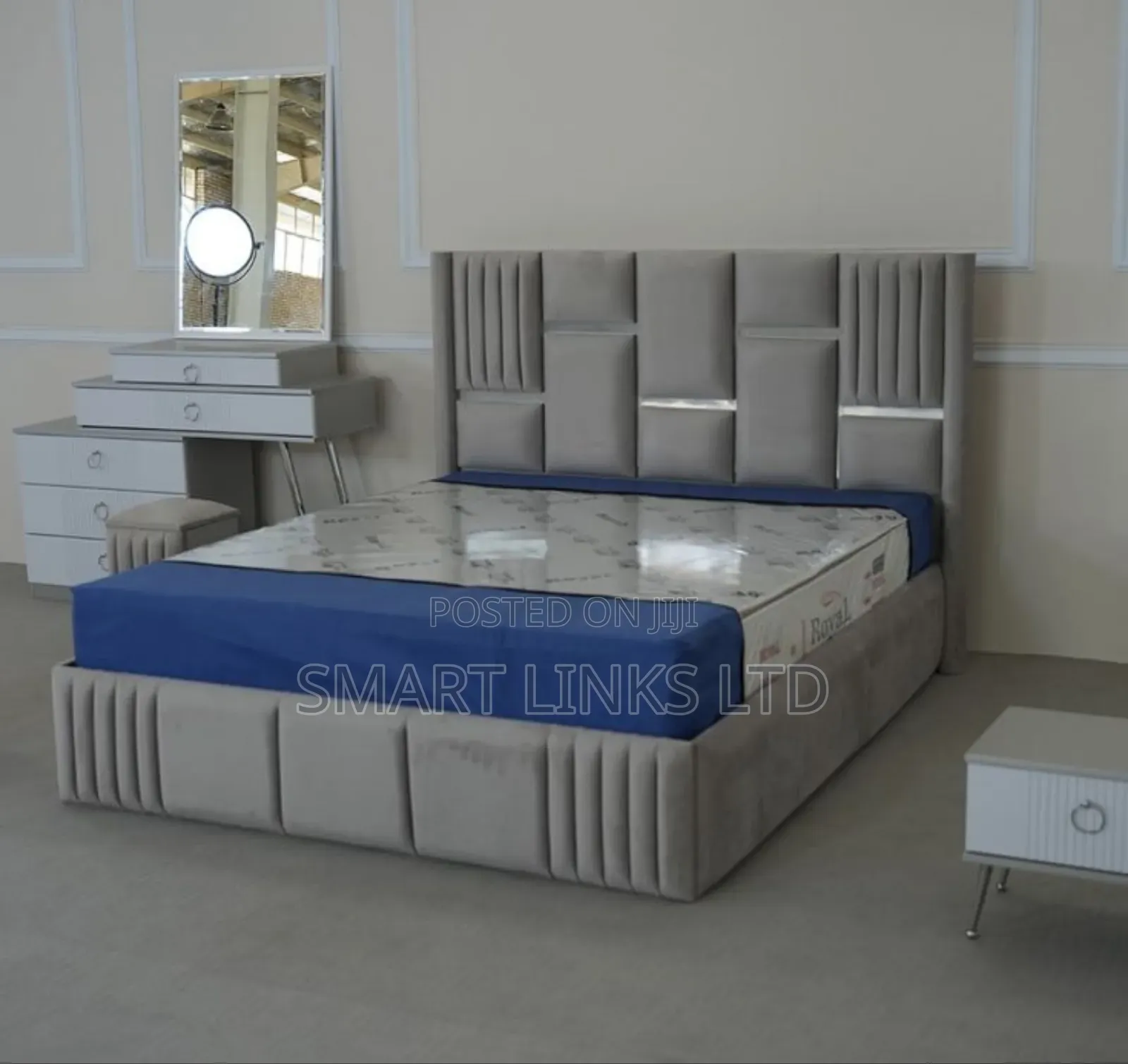 Elegant Design Bedframe
