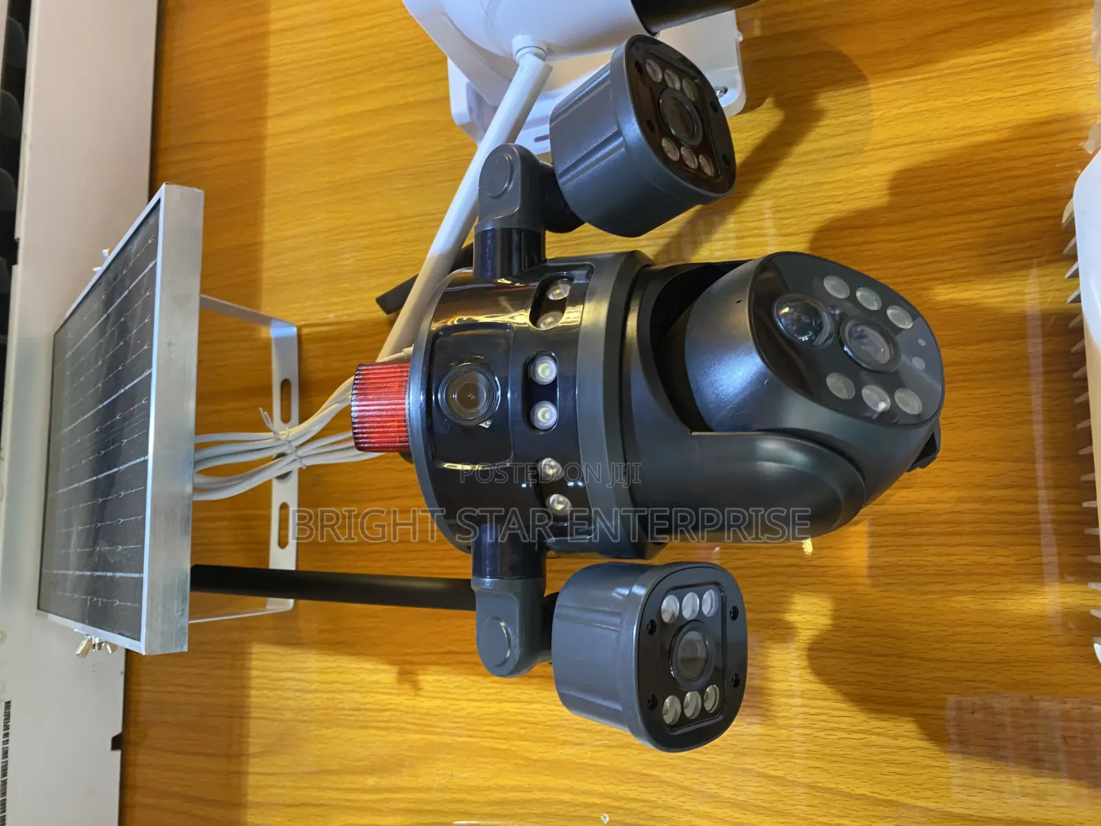 CCTV Solar Camera There Lens Sound and Voice 4g