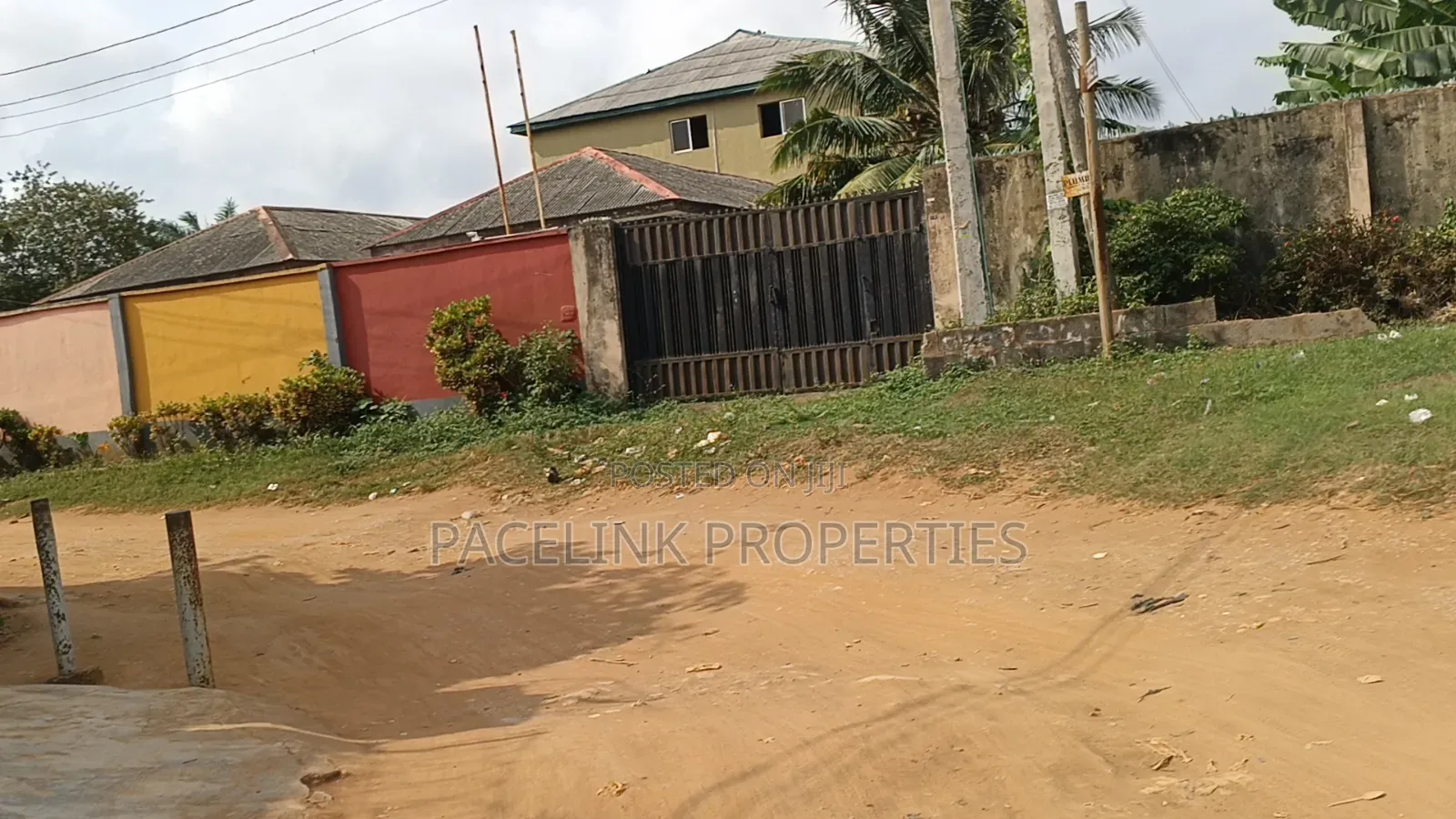 12bdrm Block of Flats in Ipaja for sale