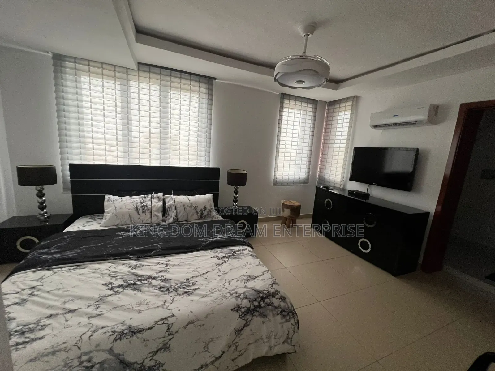 Furnished 3bdrm Apartment in Victoria Island for rent