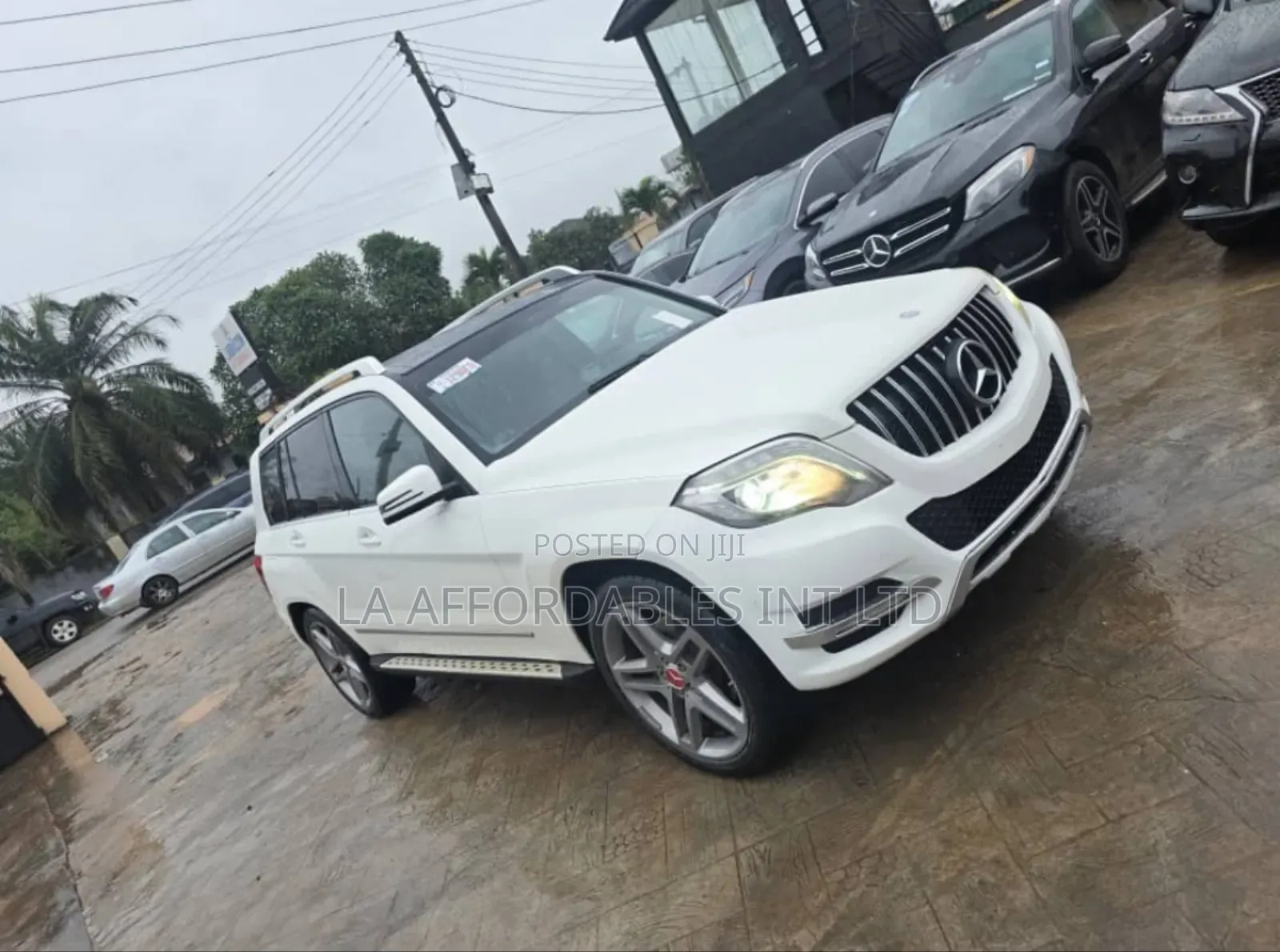 Mercedes-Benz GLK-Class 350 4MATIC 2011 White