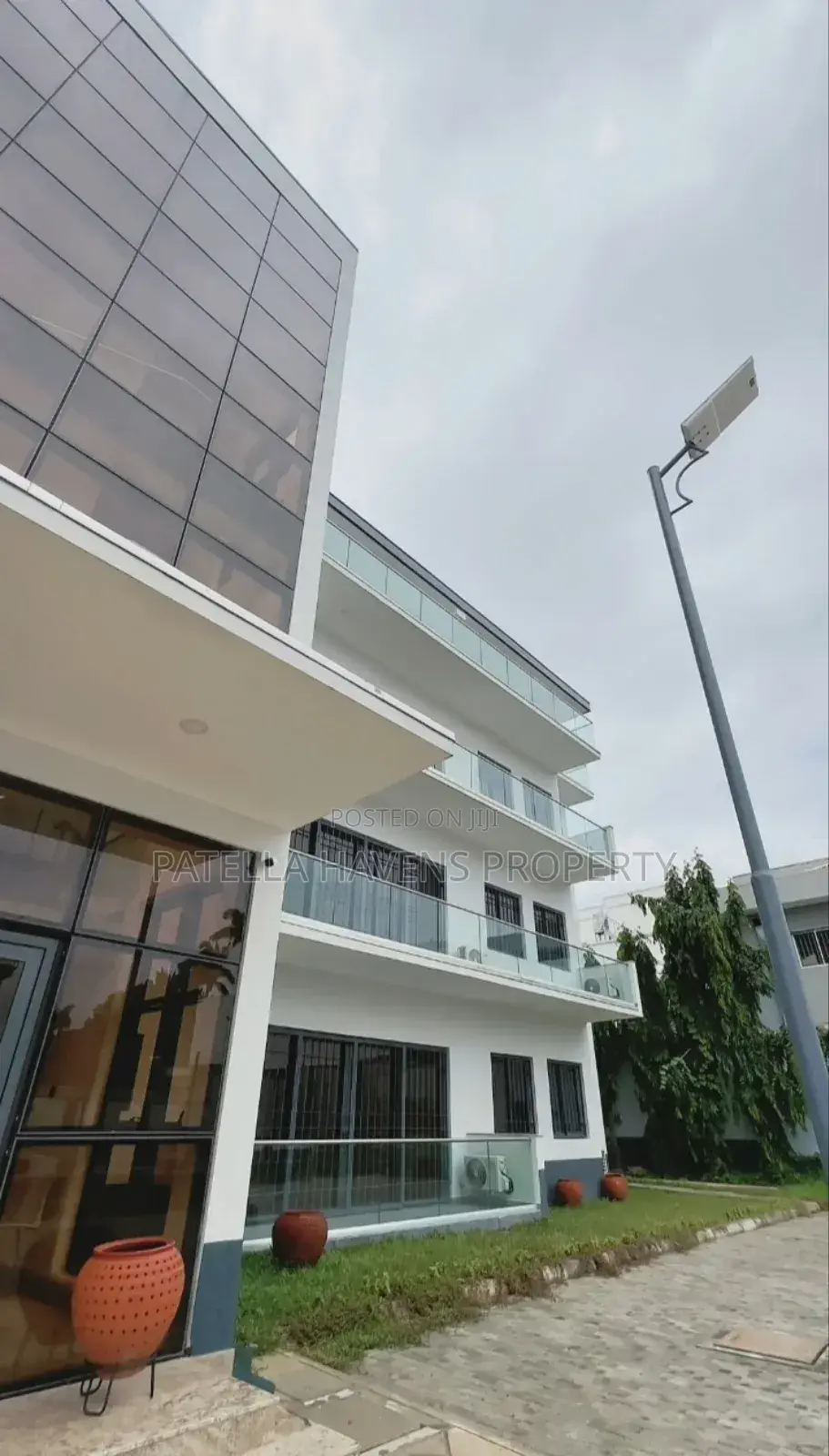 Commercial Space for Large Staff for Rent in Asokoro