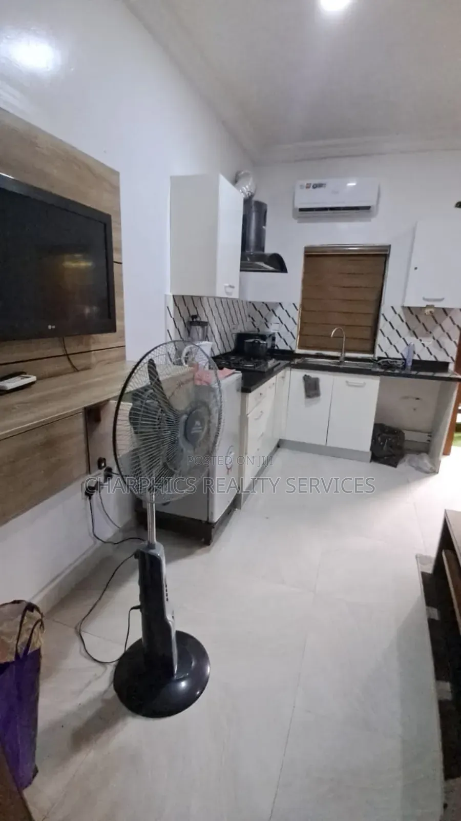 Furnished Mini Flat in Lekki for rent