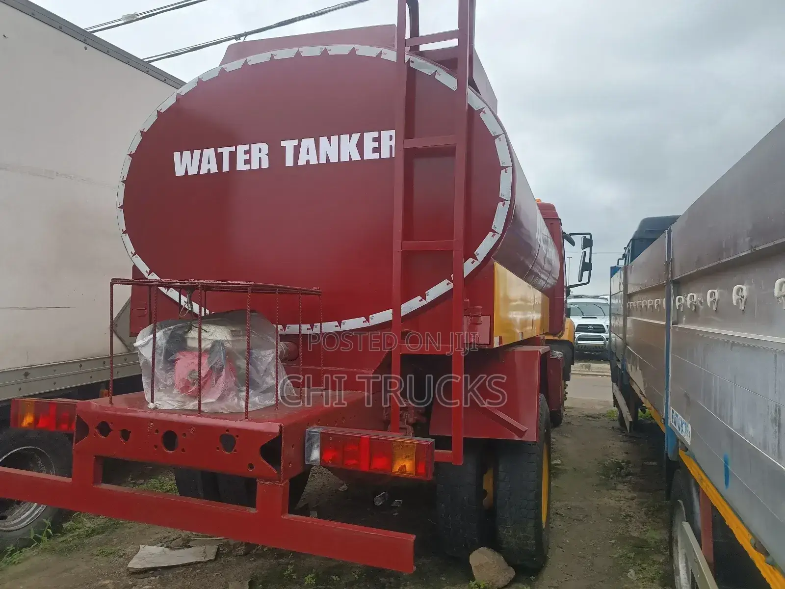 Mercedes Benz Water Tanker Truck 2002 Red