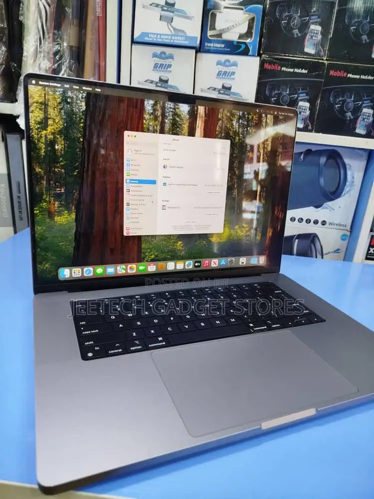 Laptop Apple MacBook Pro 2021 M1 32GB Apple M1 Max SSD 1T