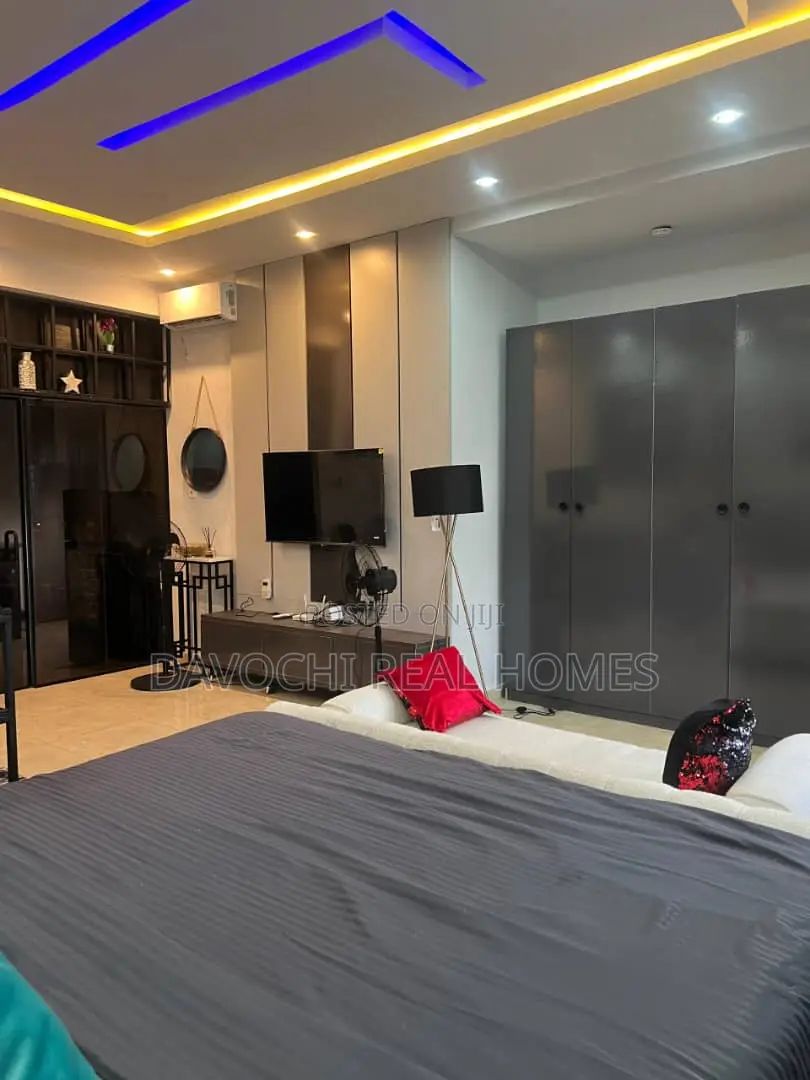 Furnished Studio Apartment in Orchid Road, Lekki Phase 2 for rent