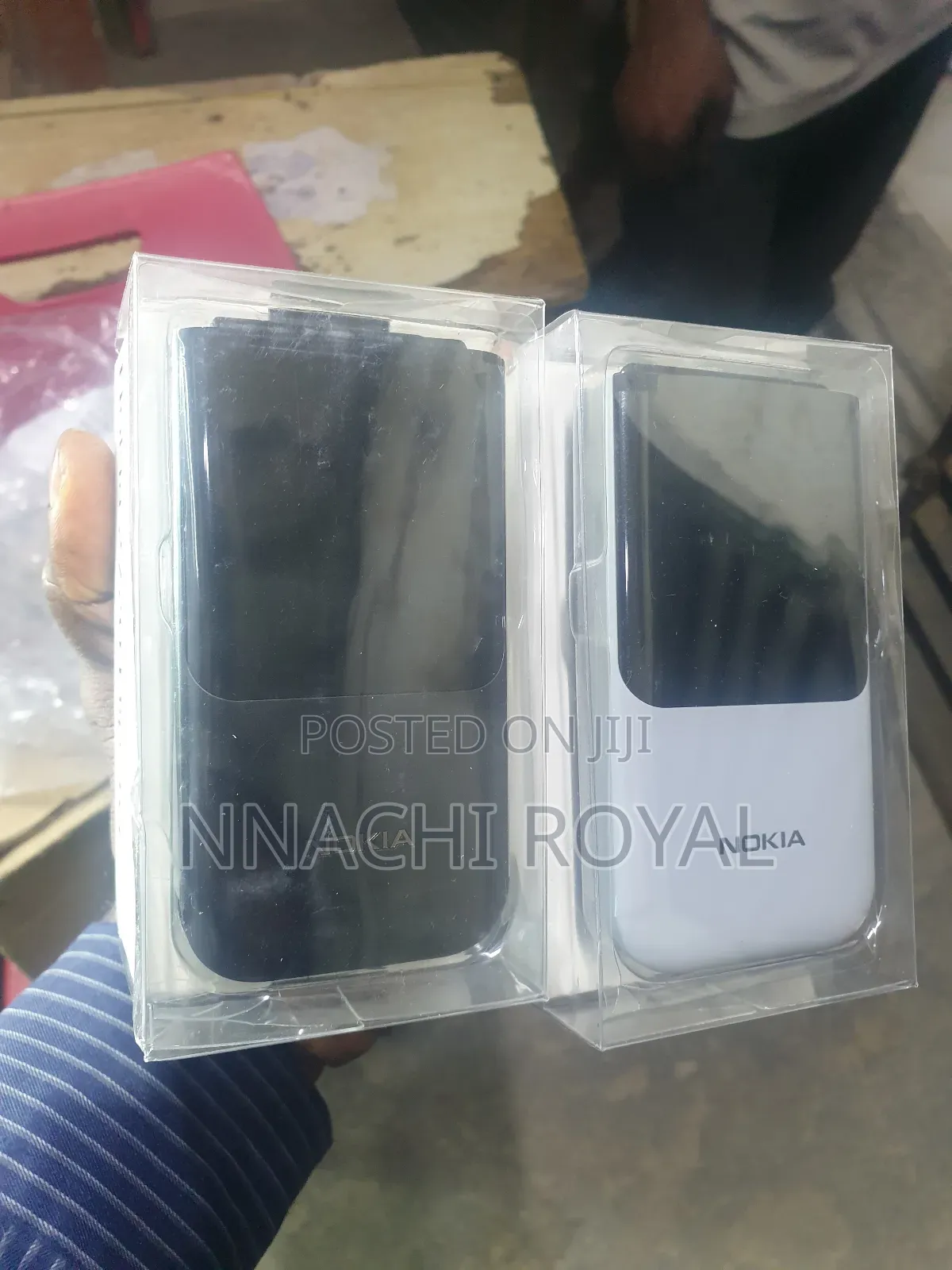 New Nokia 2720 Flip 512 GB Black