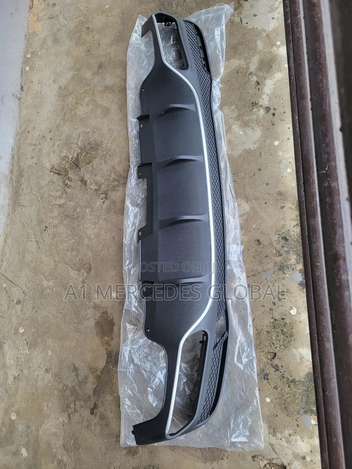 Mercedes-Benz Gle Back Bumper Down Double Exhaust